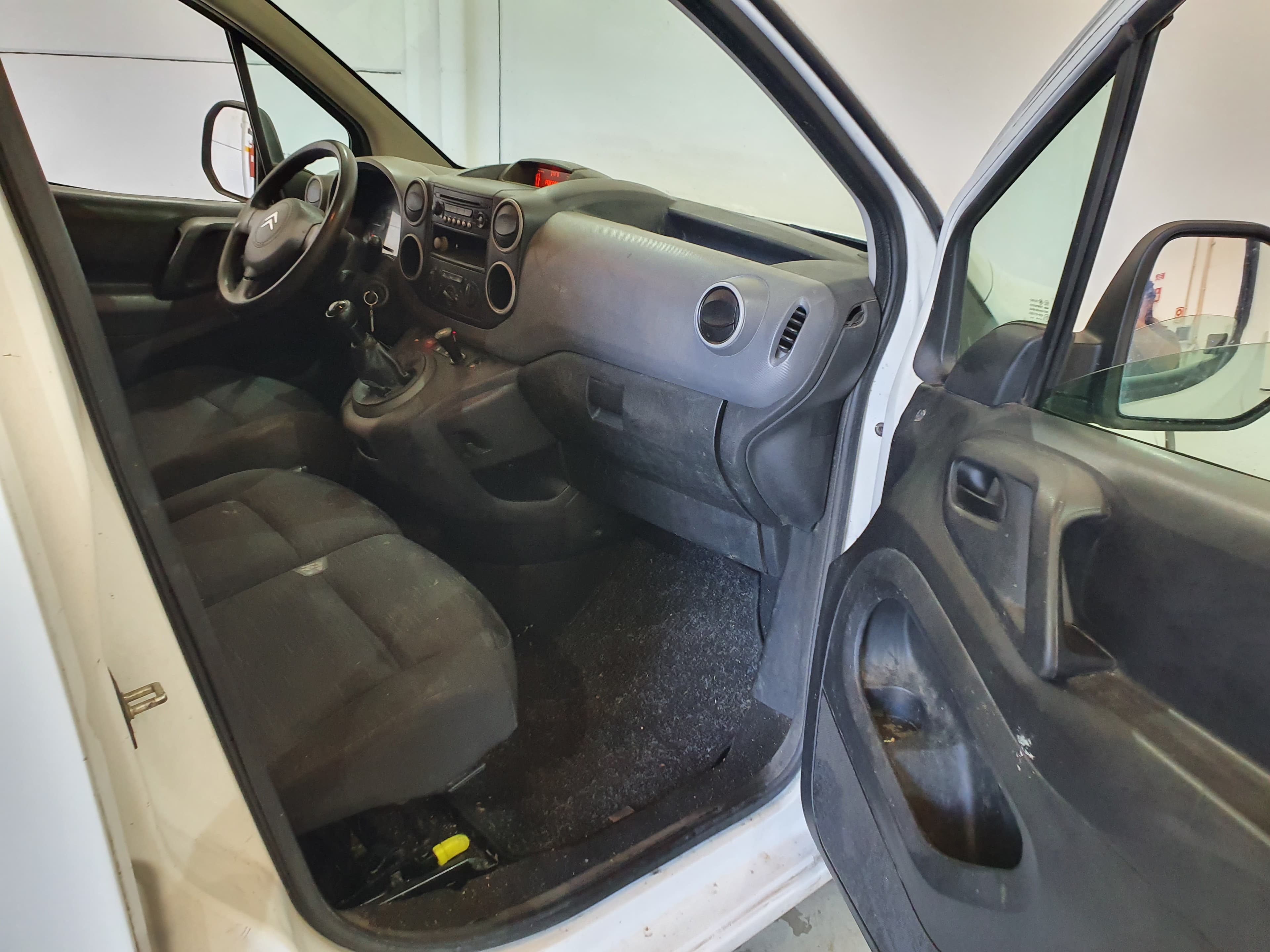 Citroën Berlingo 1.6 HDI · Ano 2011 — image 22