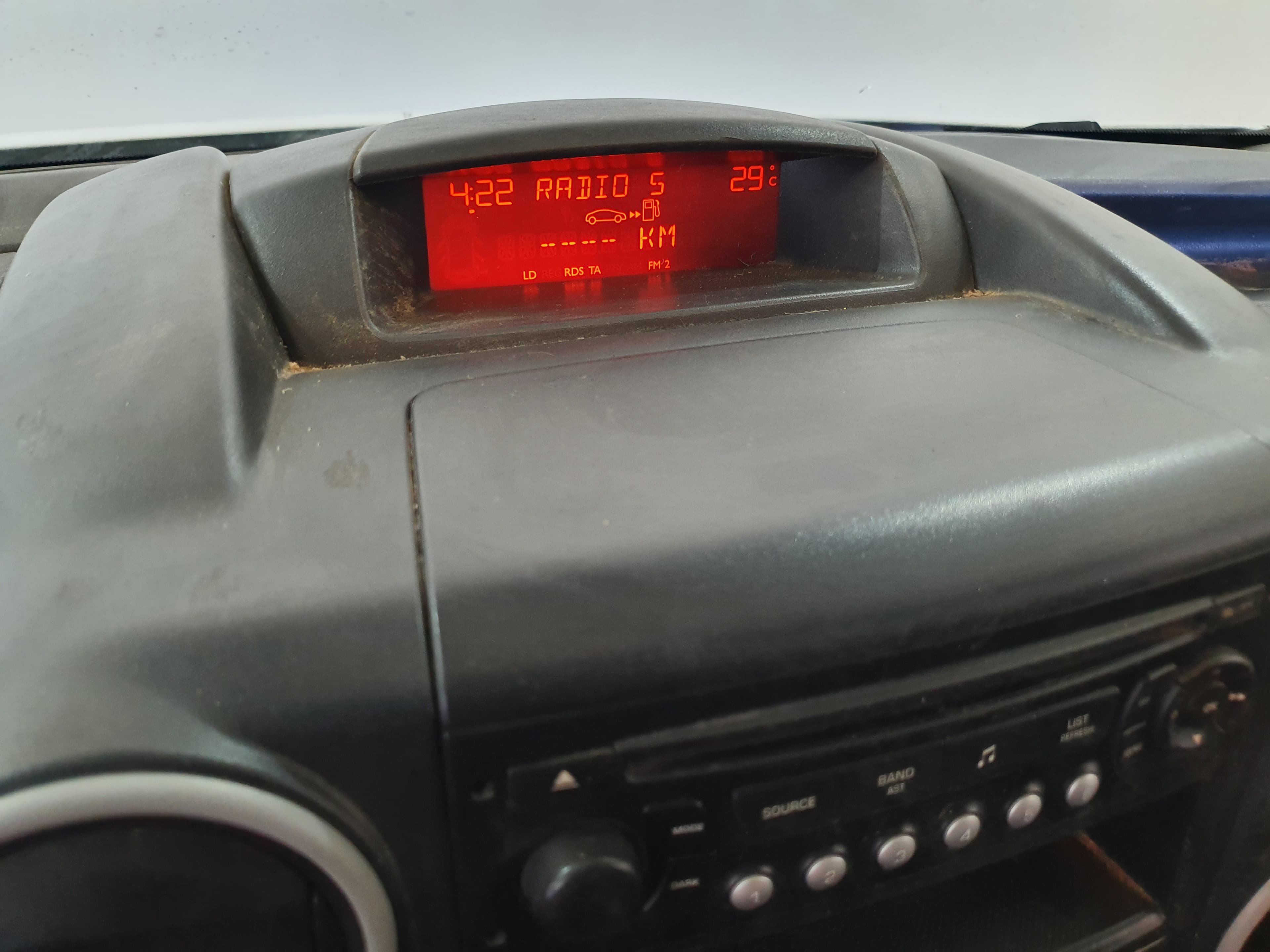 Citroën Berlingo 1.6 HDI · Ano 2011 — image 31