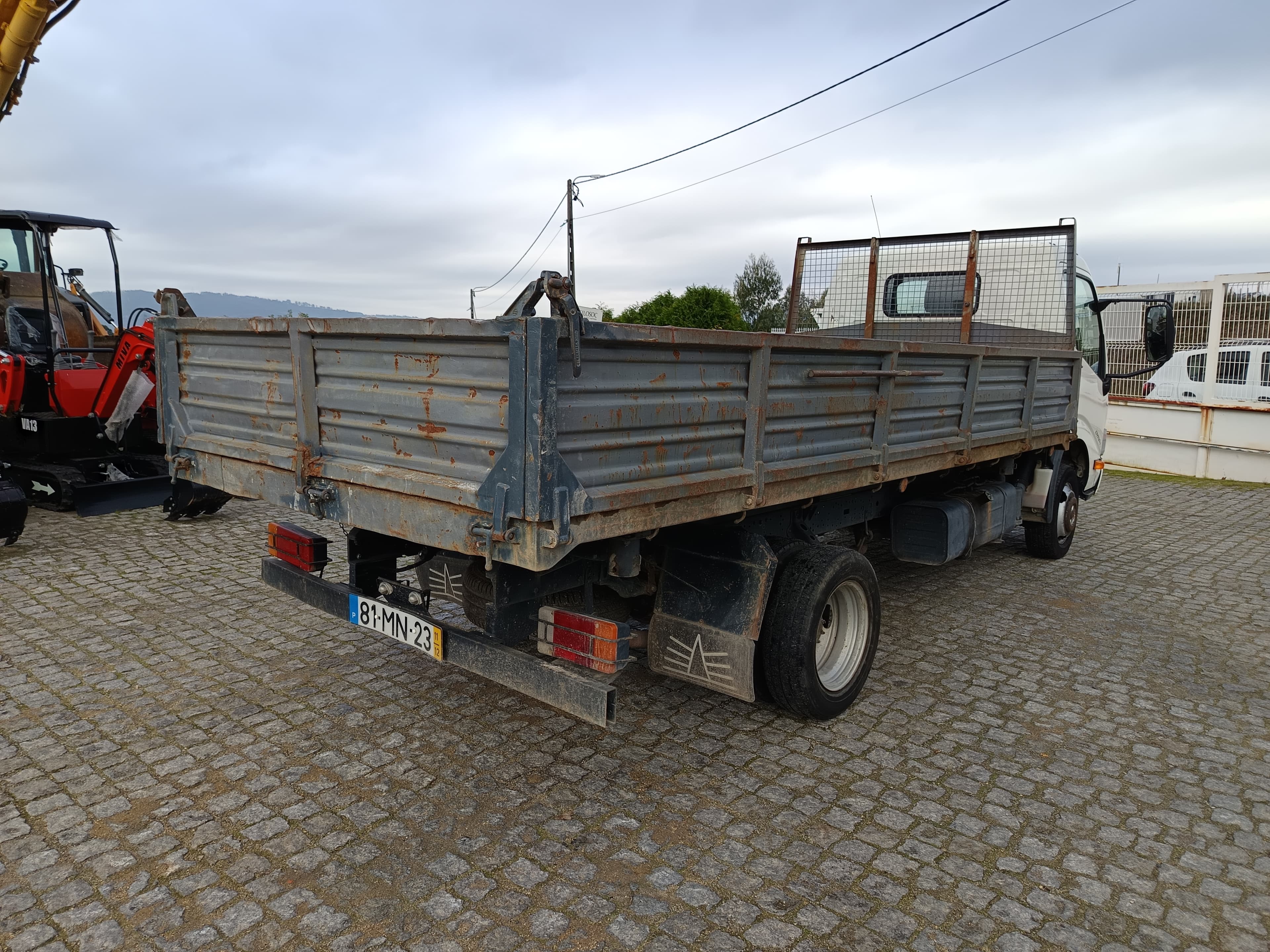 Toyota Dyna M35.33 · Ano 2011 — imagen 4