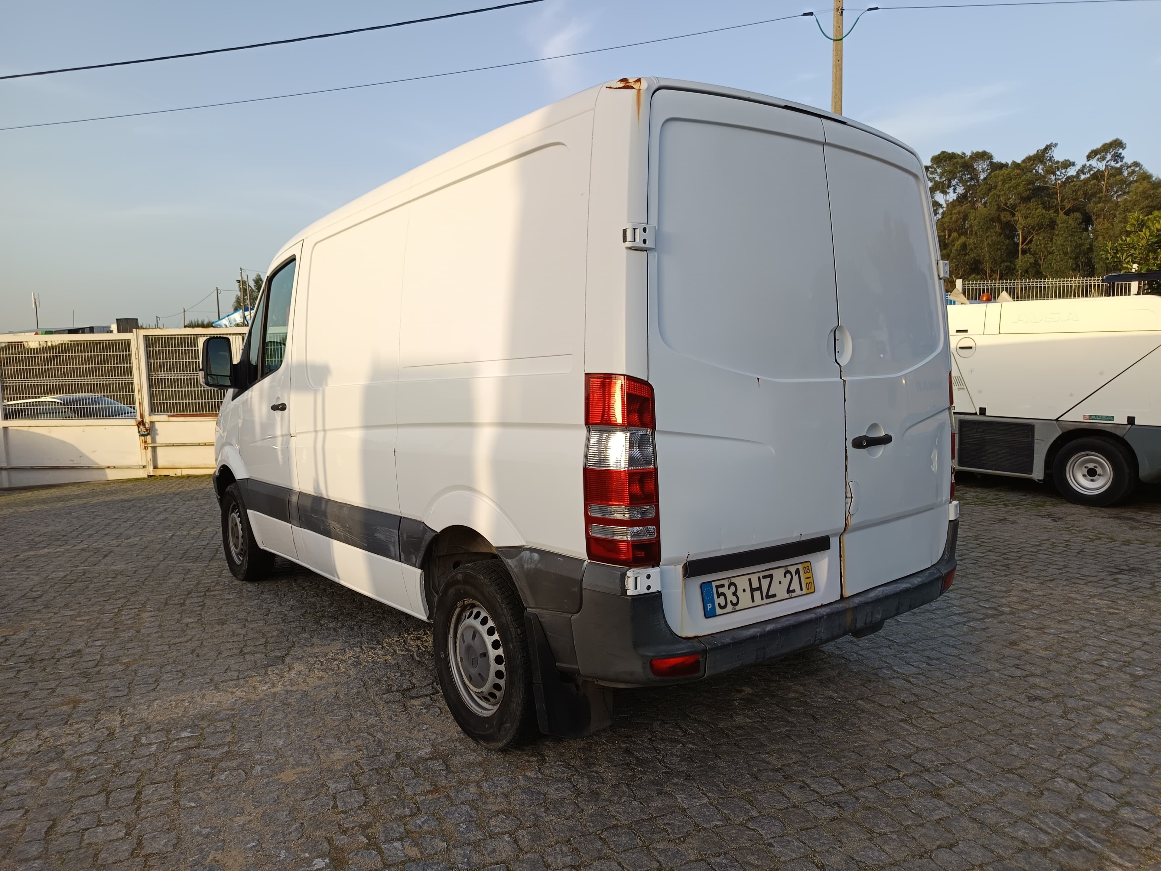 Mercedes-Benz Sprinter 209 CDI · Ano 2009 — imagem 6