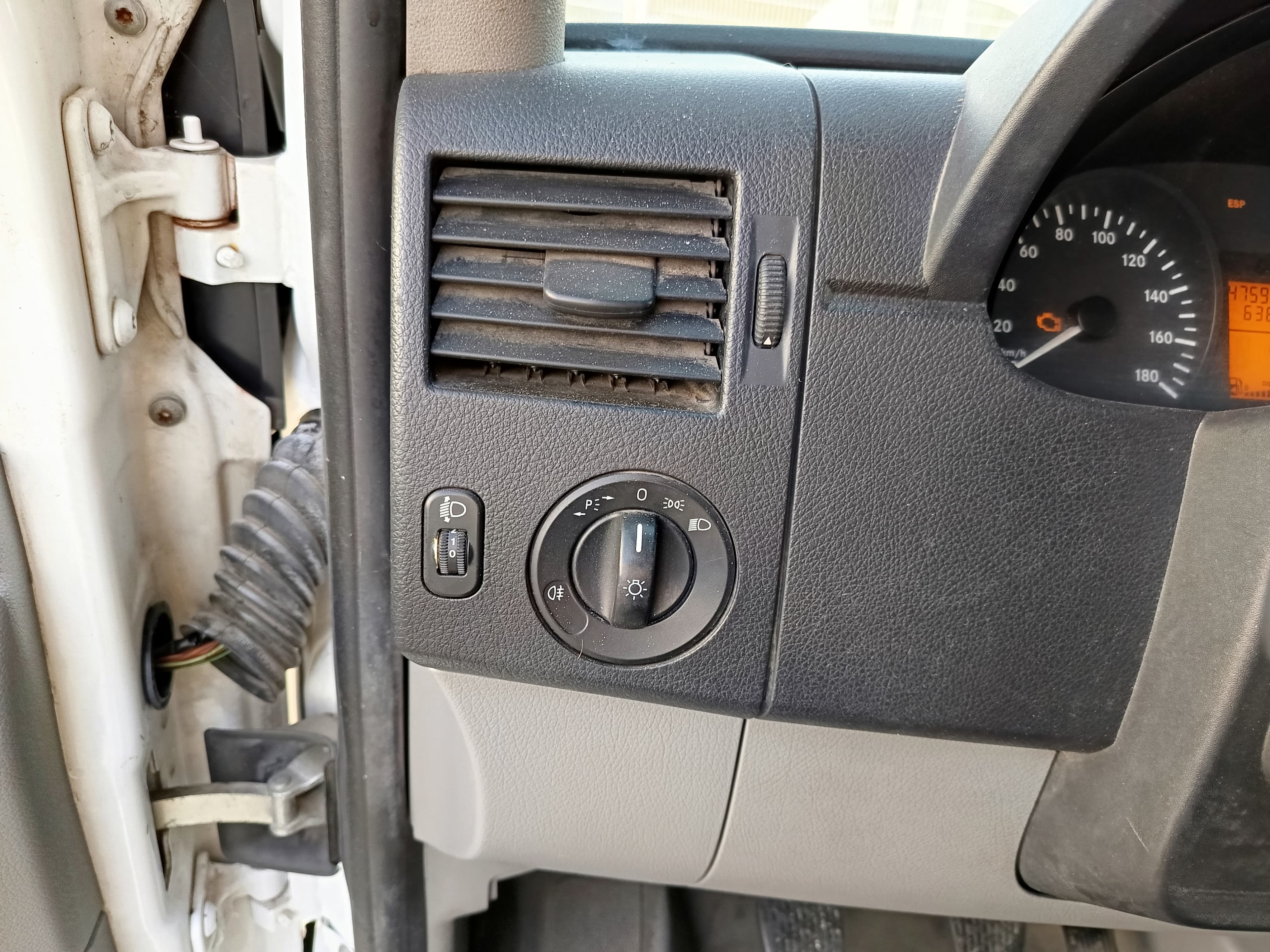 Mercedes-Benz Sprinter 209 CDI · Ano 2009 — imagem 38