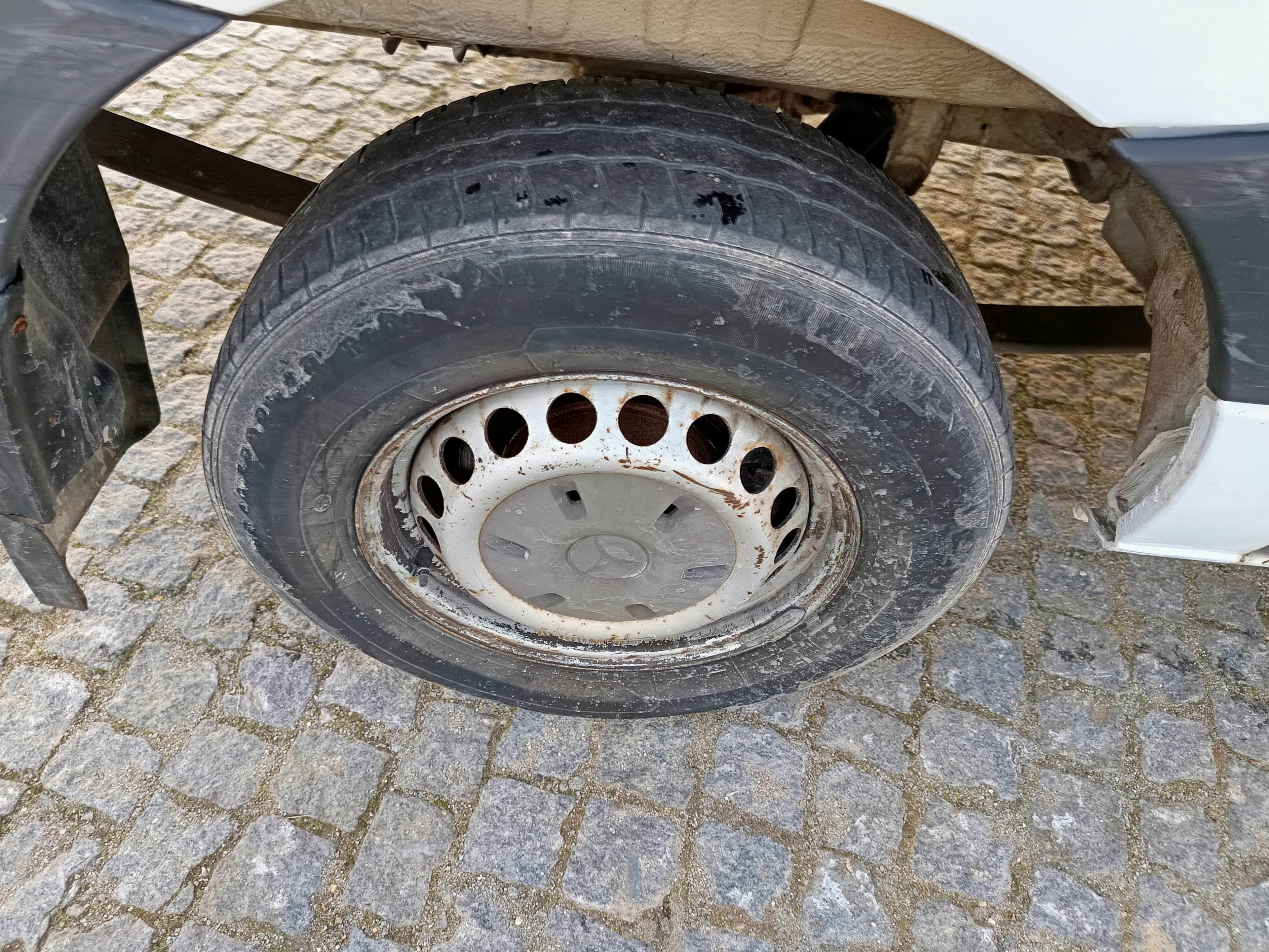 Mercedes-Benz Sprinter 209 CDI · Ano 2009 — imagem 13