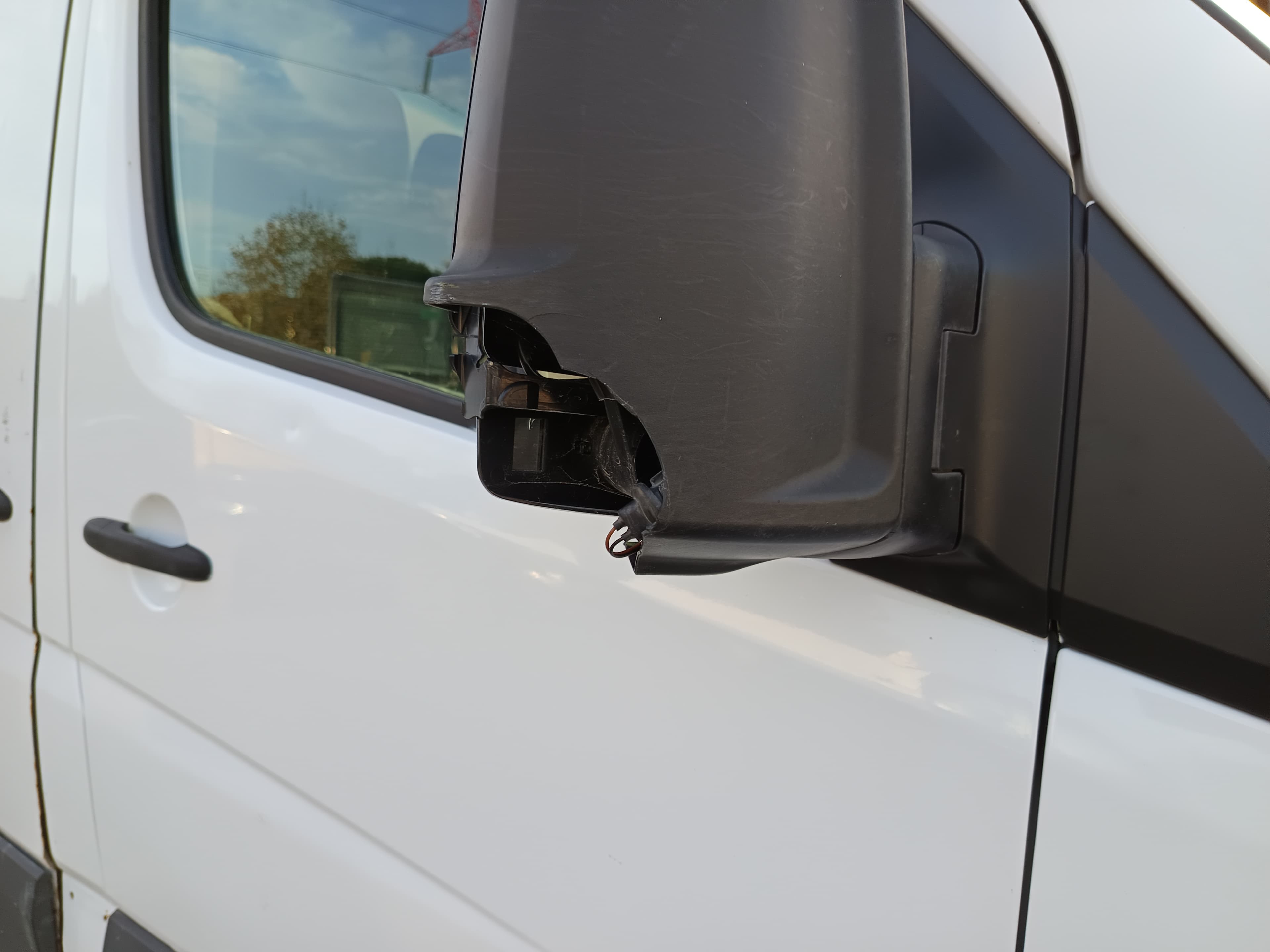 Mercedes-Benz Sprinter 209 CDI · Ano 2009 — imagem 11