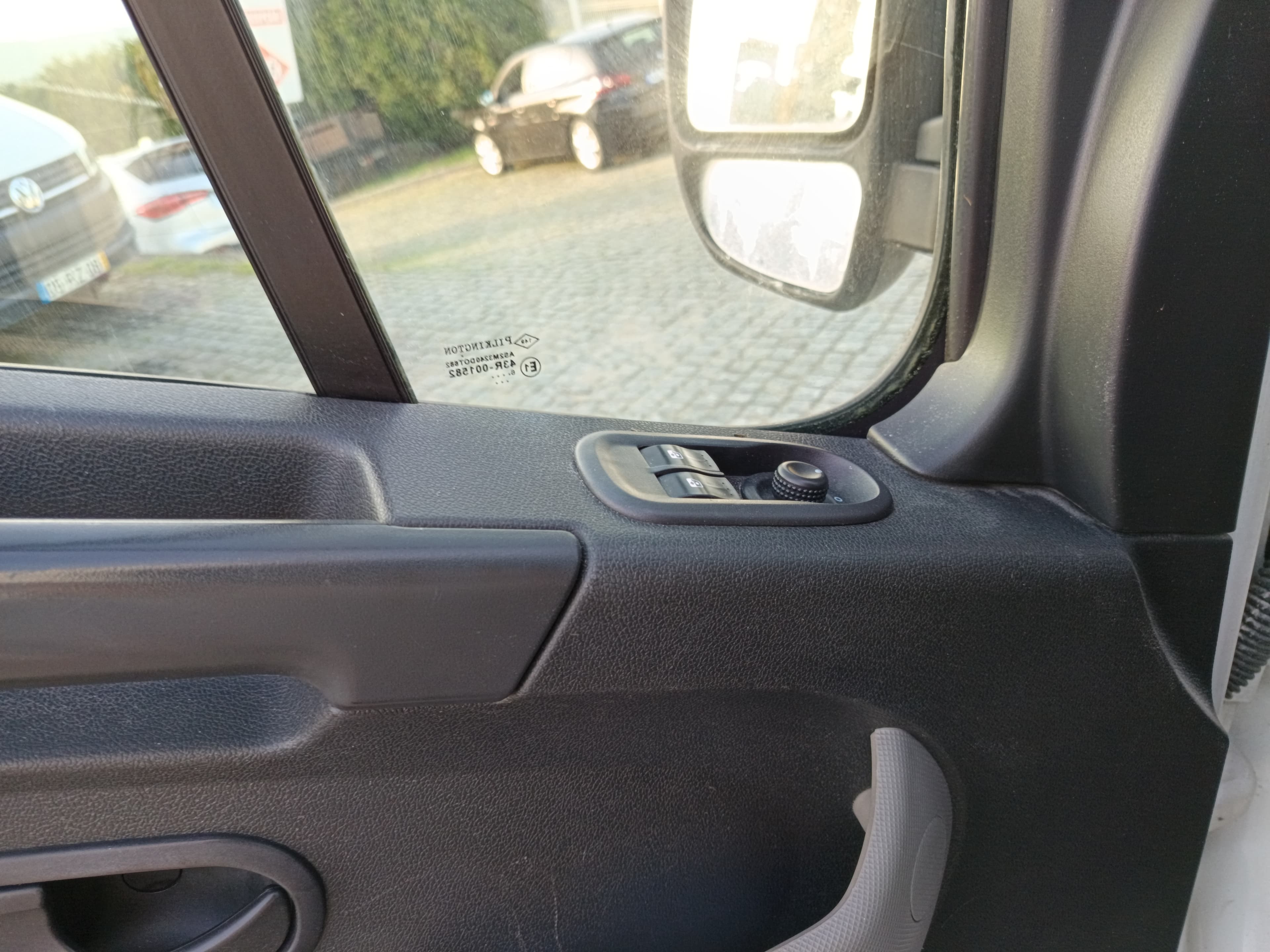 Opel Movano · Ano 2017 — imagen 32