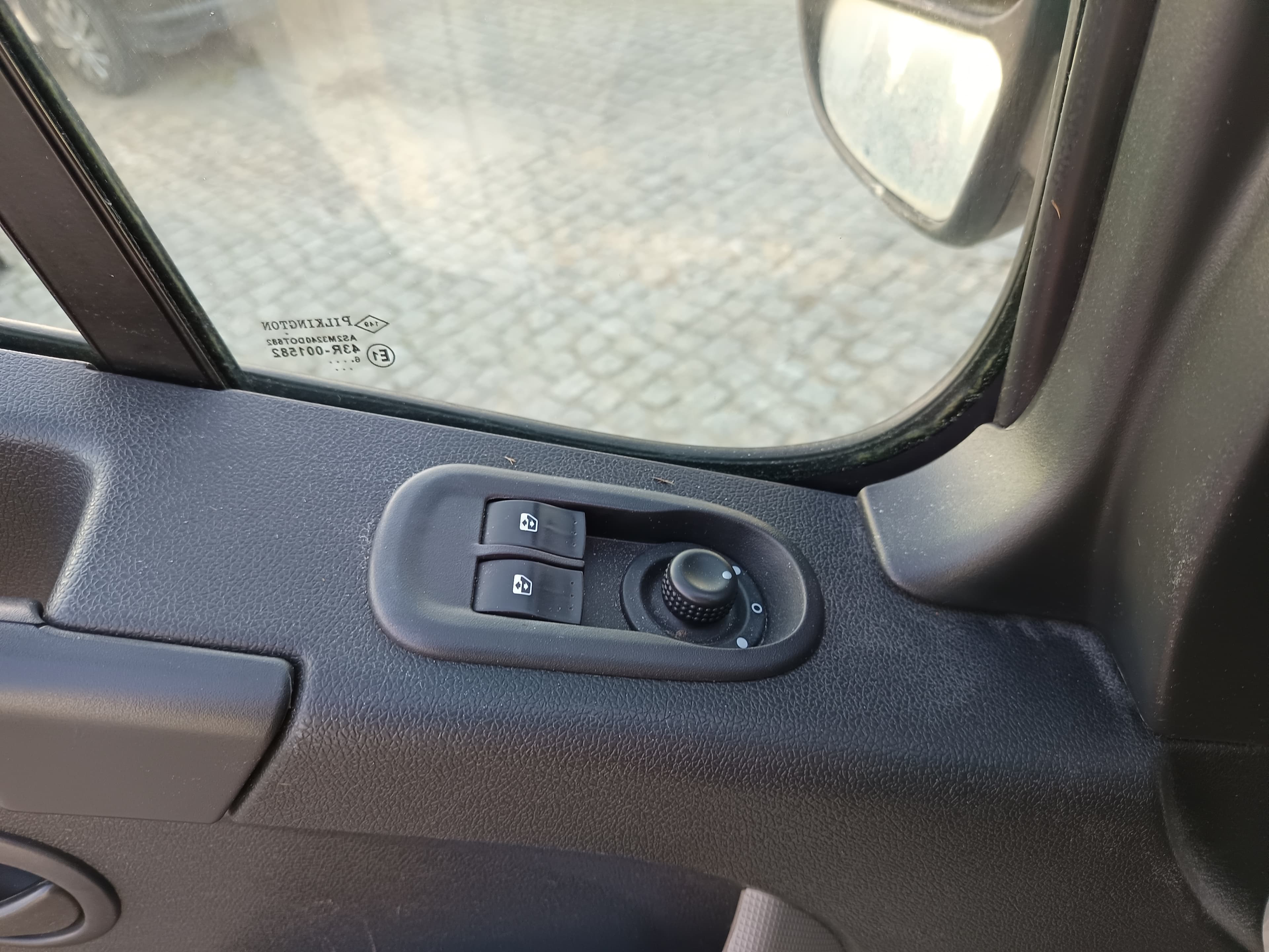 Opel Movano · Ano 2017 — imagen 36