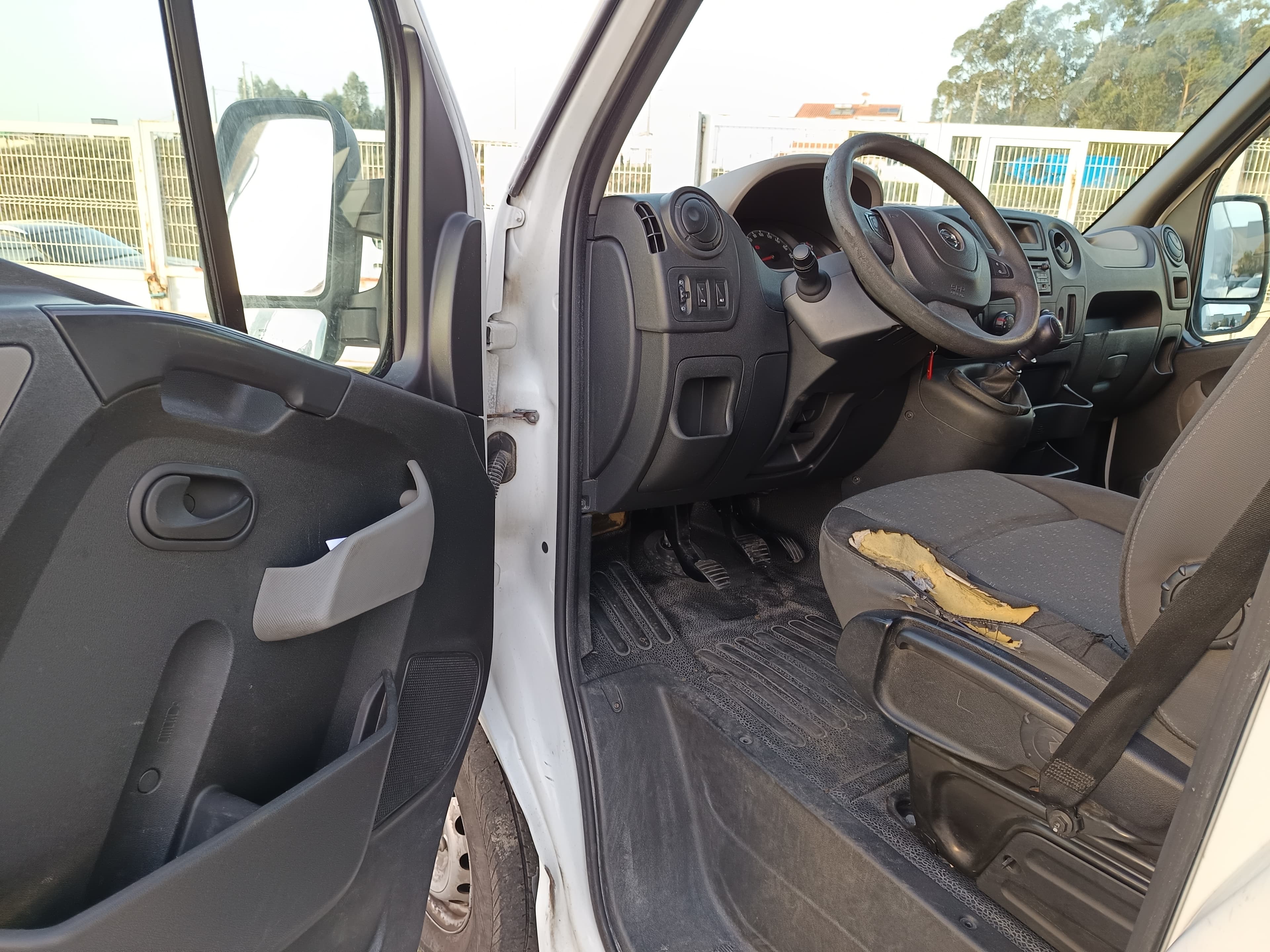 Opel Movano · Ano 2017 — imagen 31