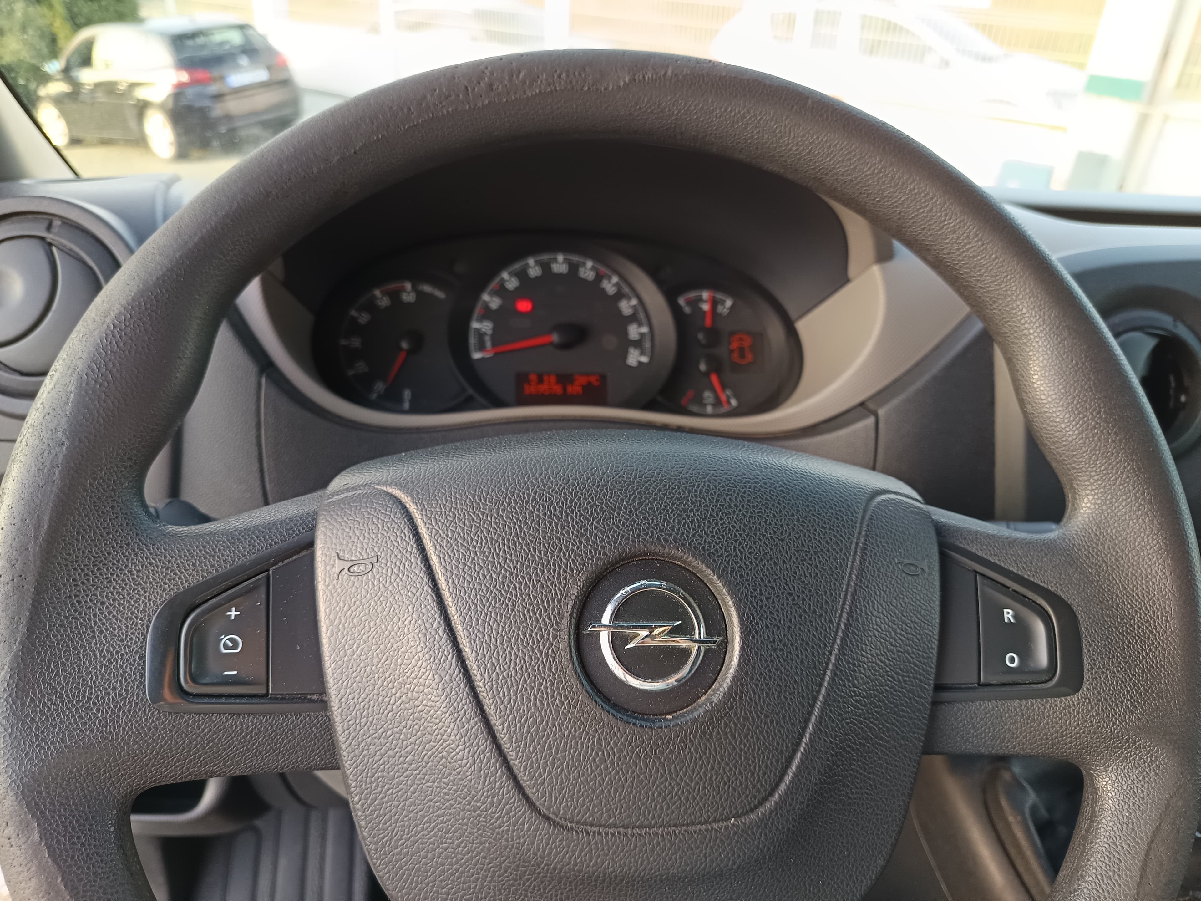 Opel Movano · Ano 2017 — imagen 42