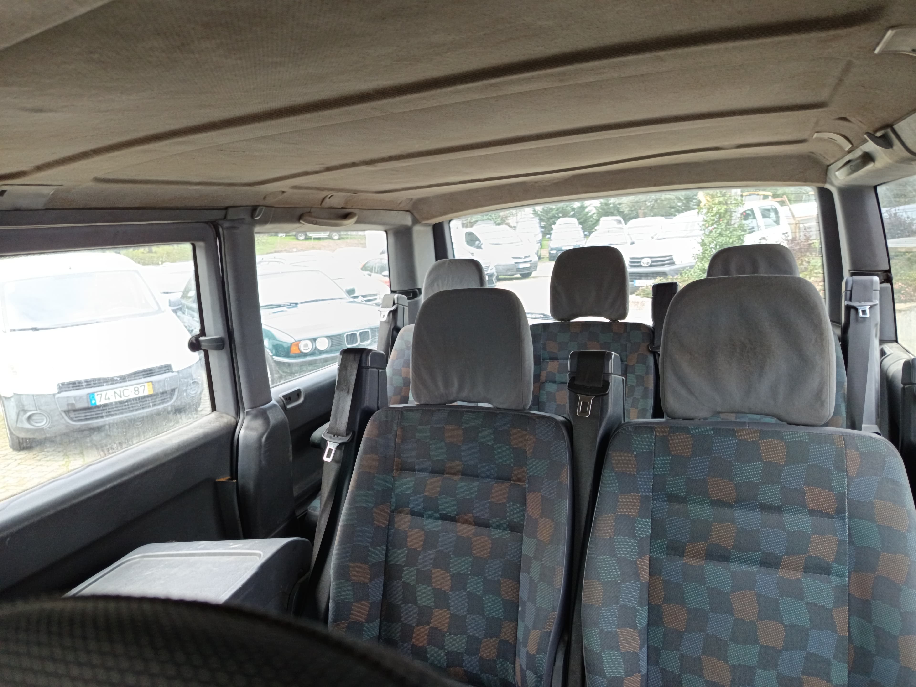 Mercedes-Benz 110 · Ano 2000 — imagem 31