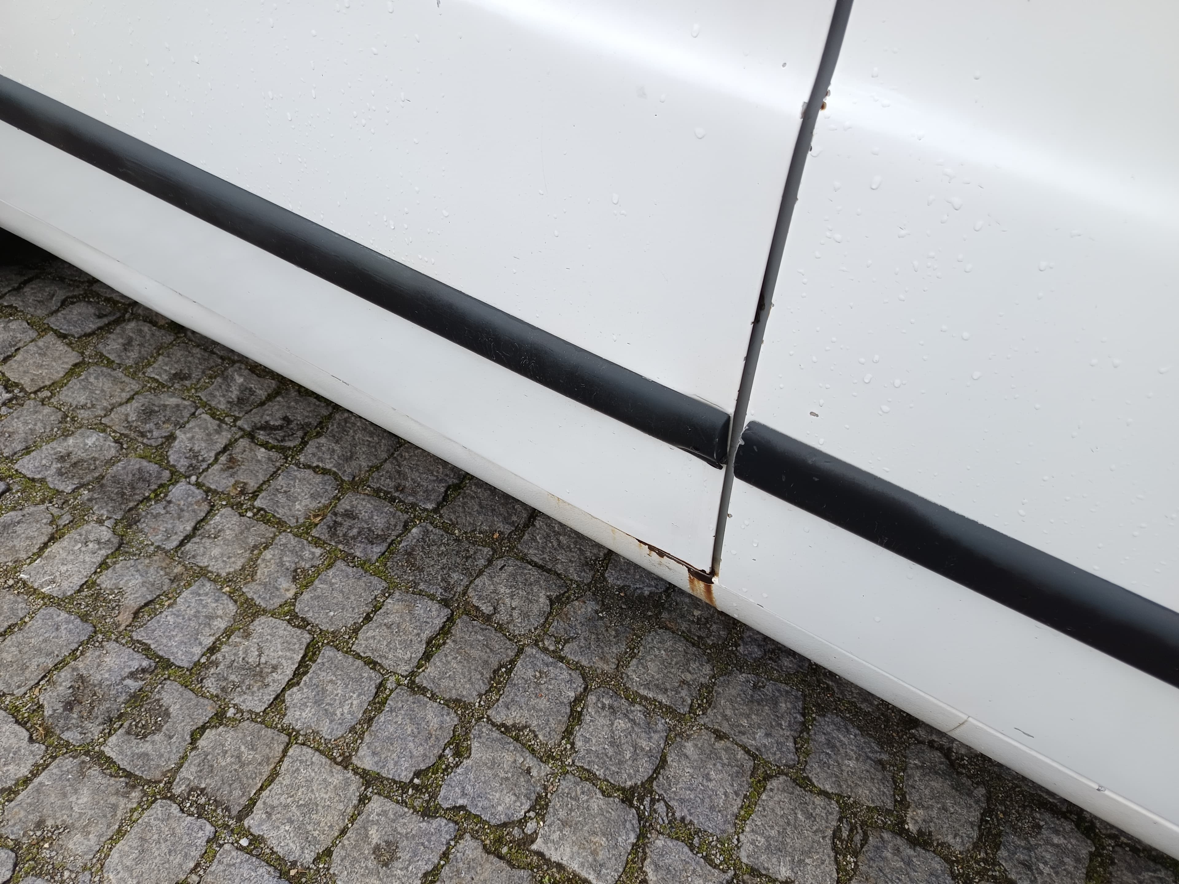Mercedes-Benz 110 · Ano 2000 — imagem 9