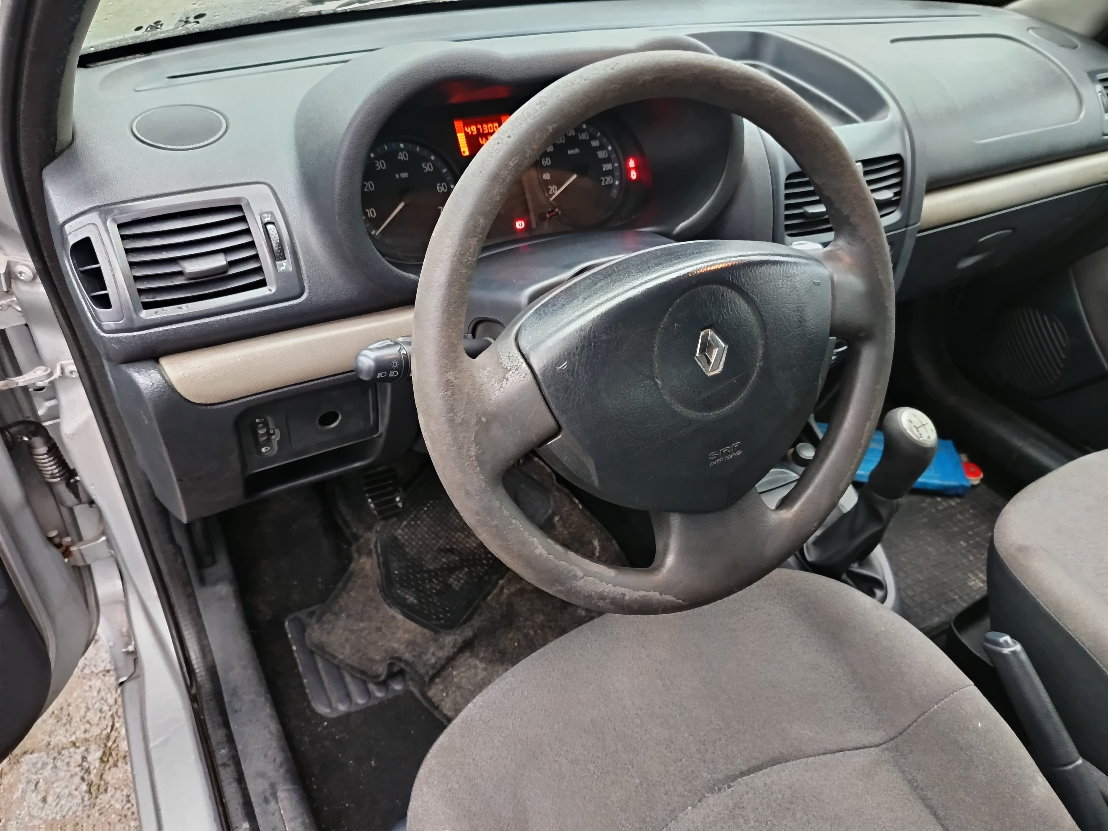 Renault Clio — imagem 26