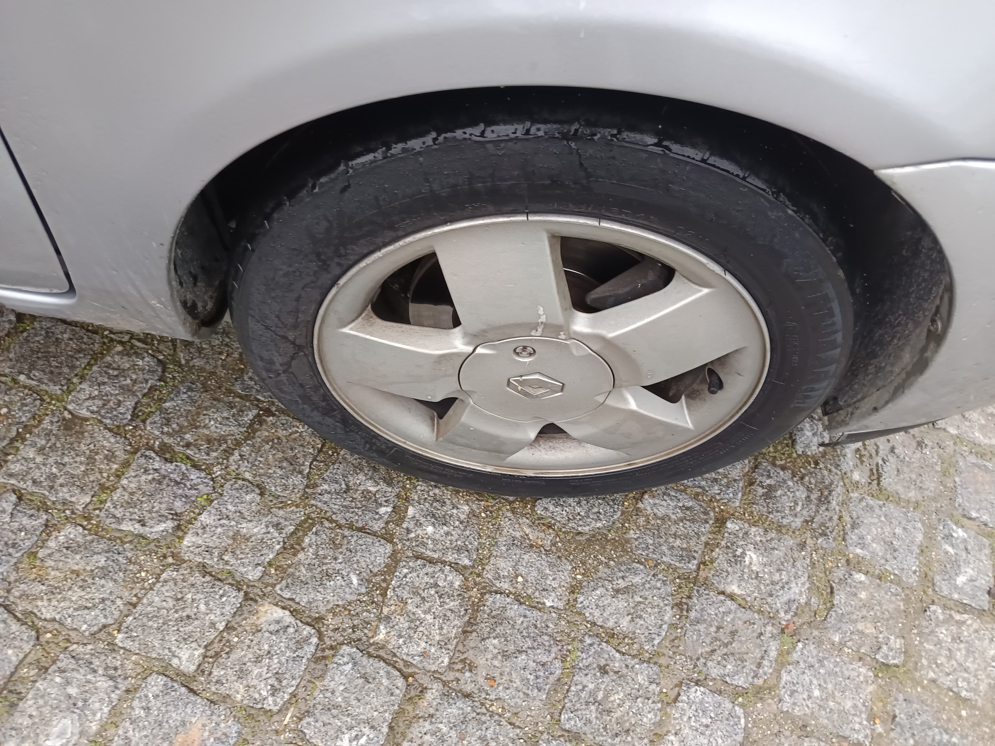 Renault Clio — imagem 8