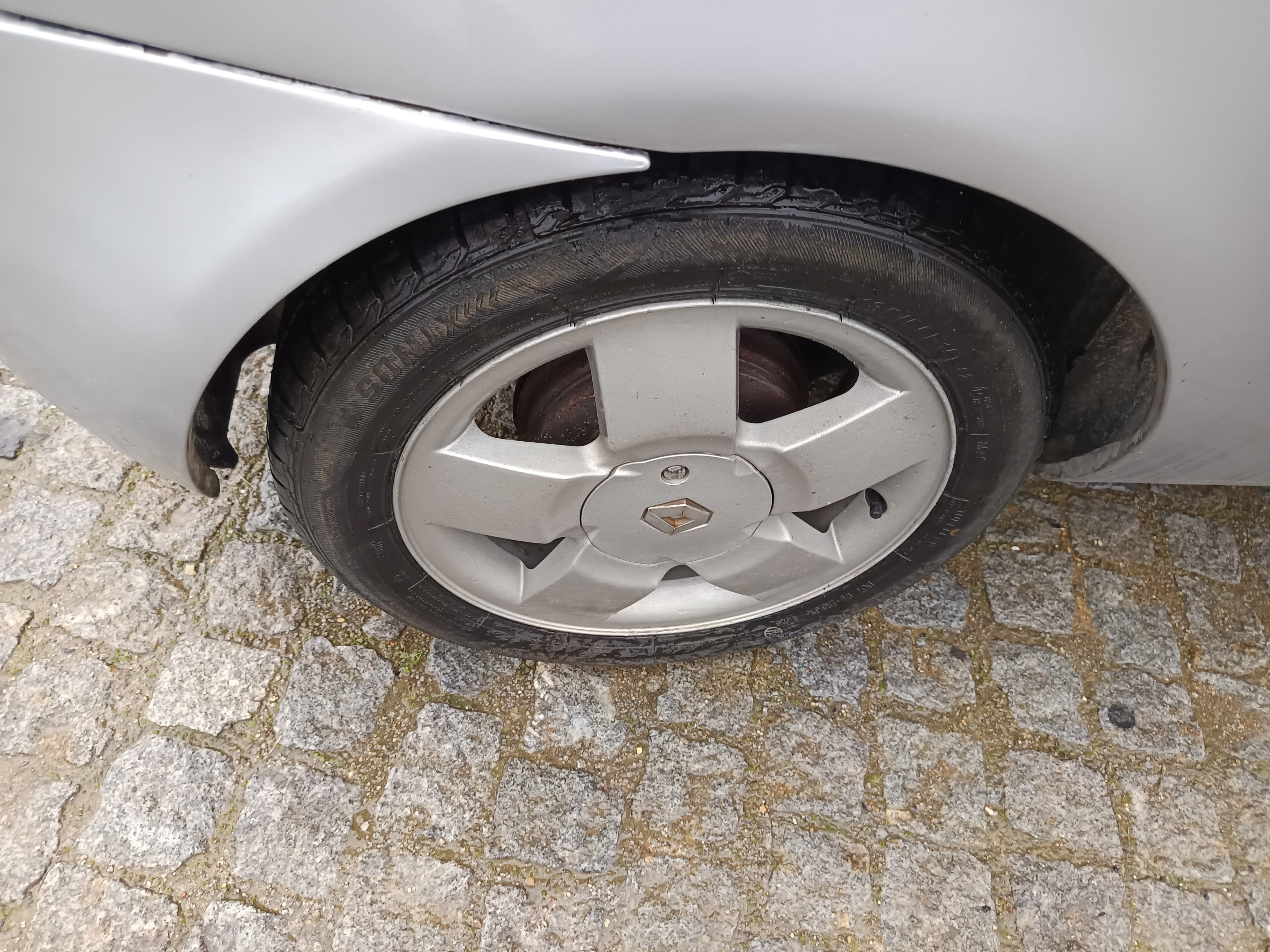 Renault Clio — imagem 9