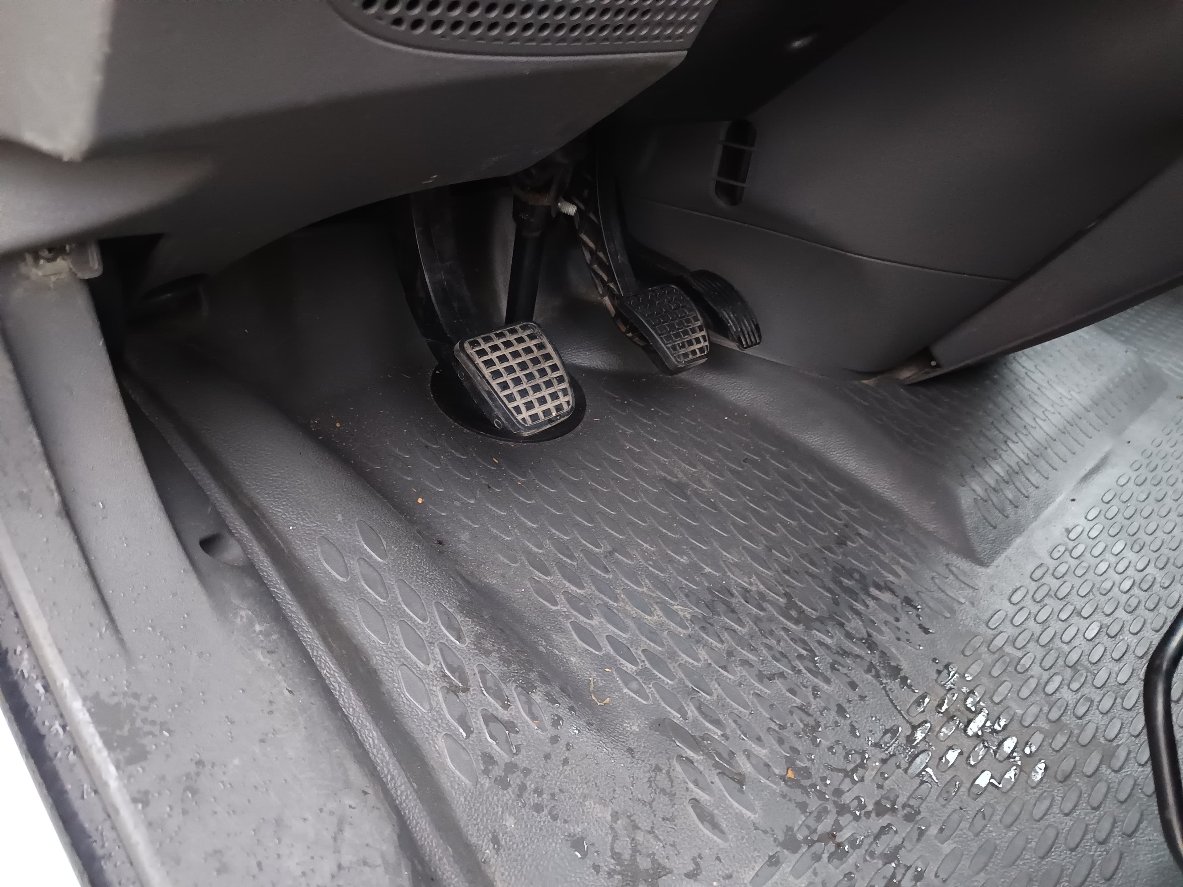 Iveco Daily · Ano 2014 — imagem 27