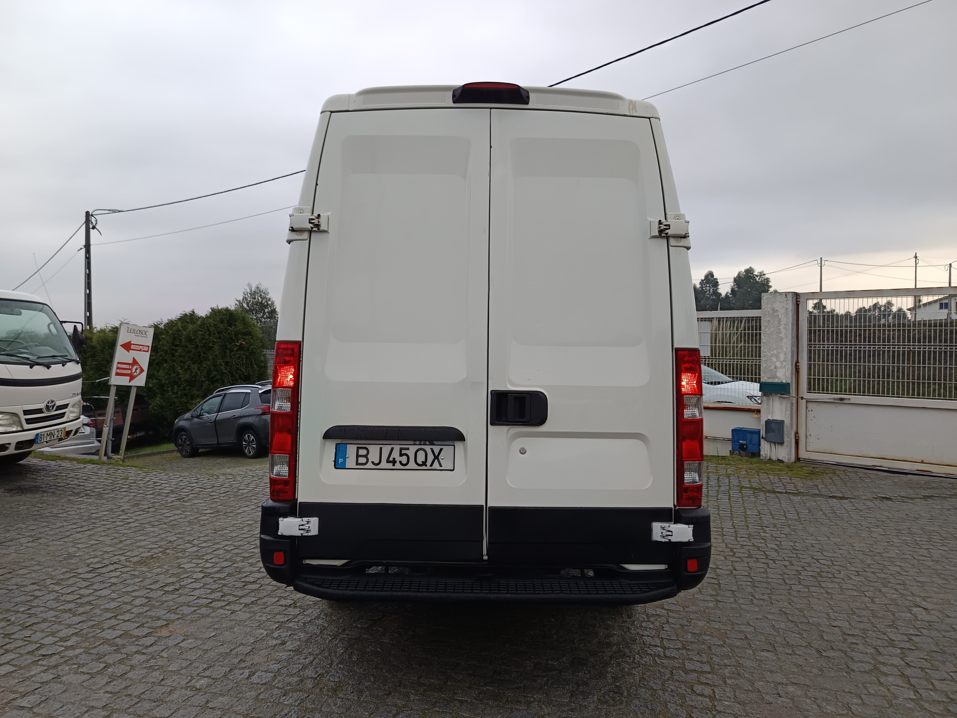 Iveco Daily · Ano 2014 — imagem 5