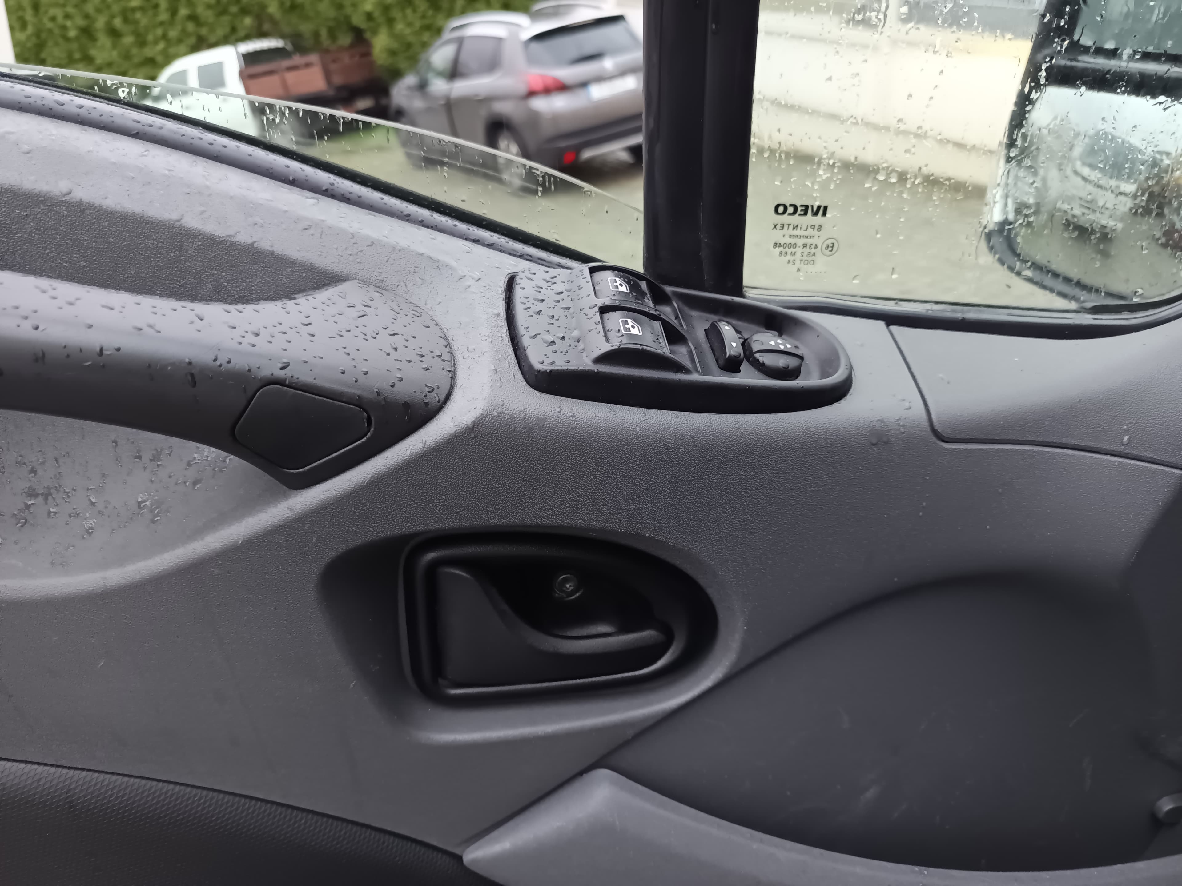 Iveco Daily · Ano 2014 — imagem 23