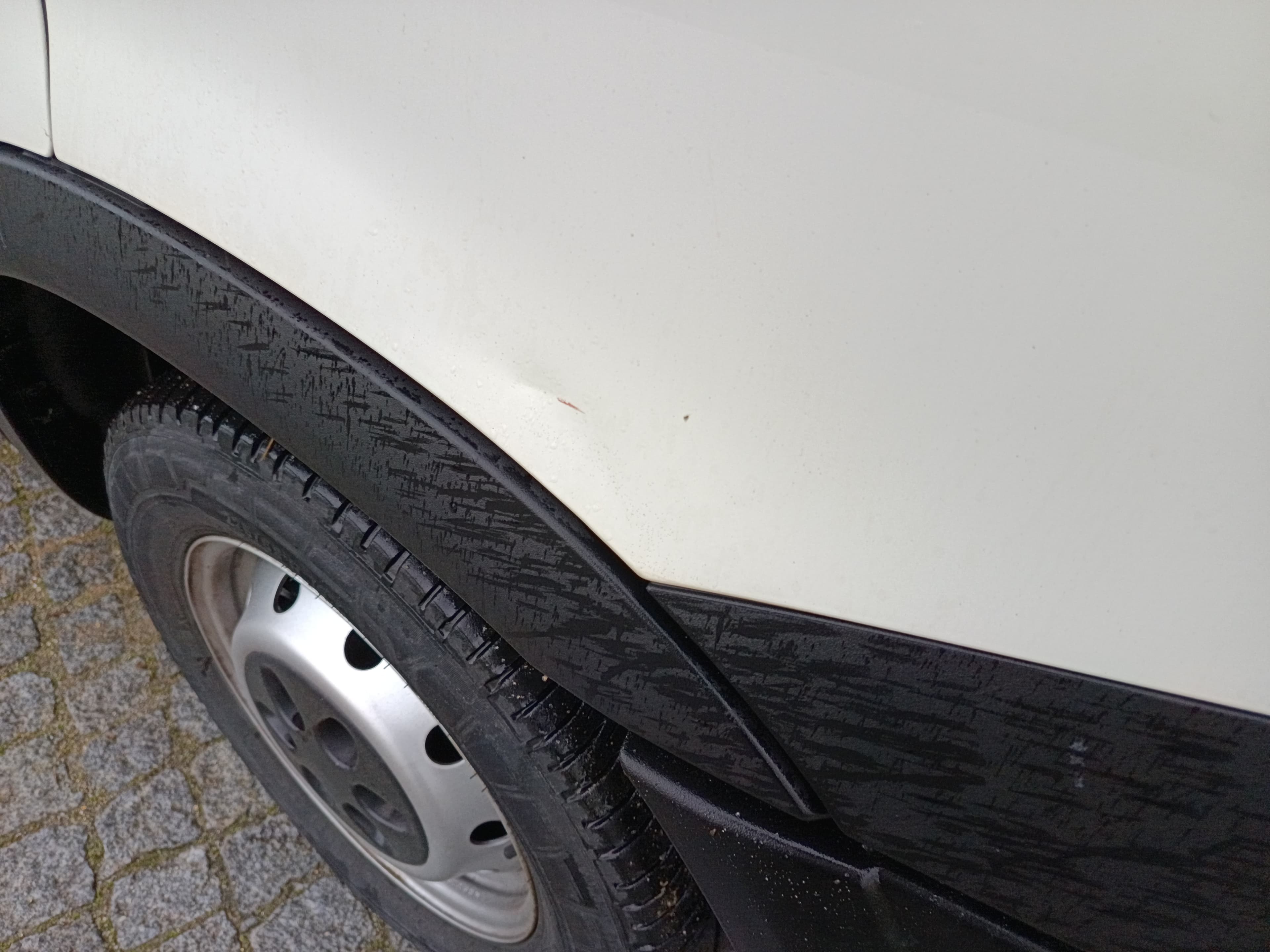 Iveco Daily · Ano 2014 — imagem 7