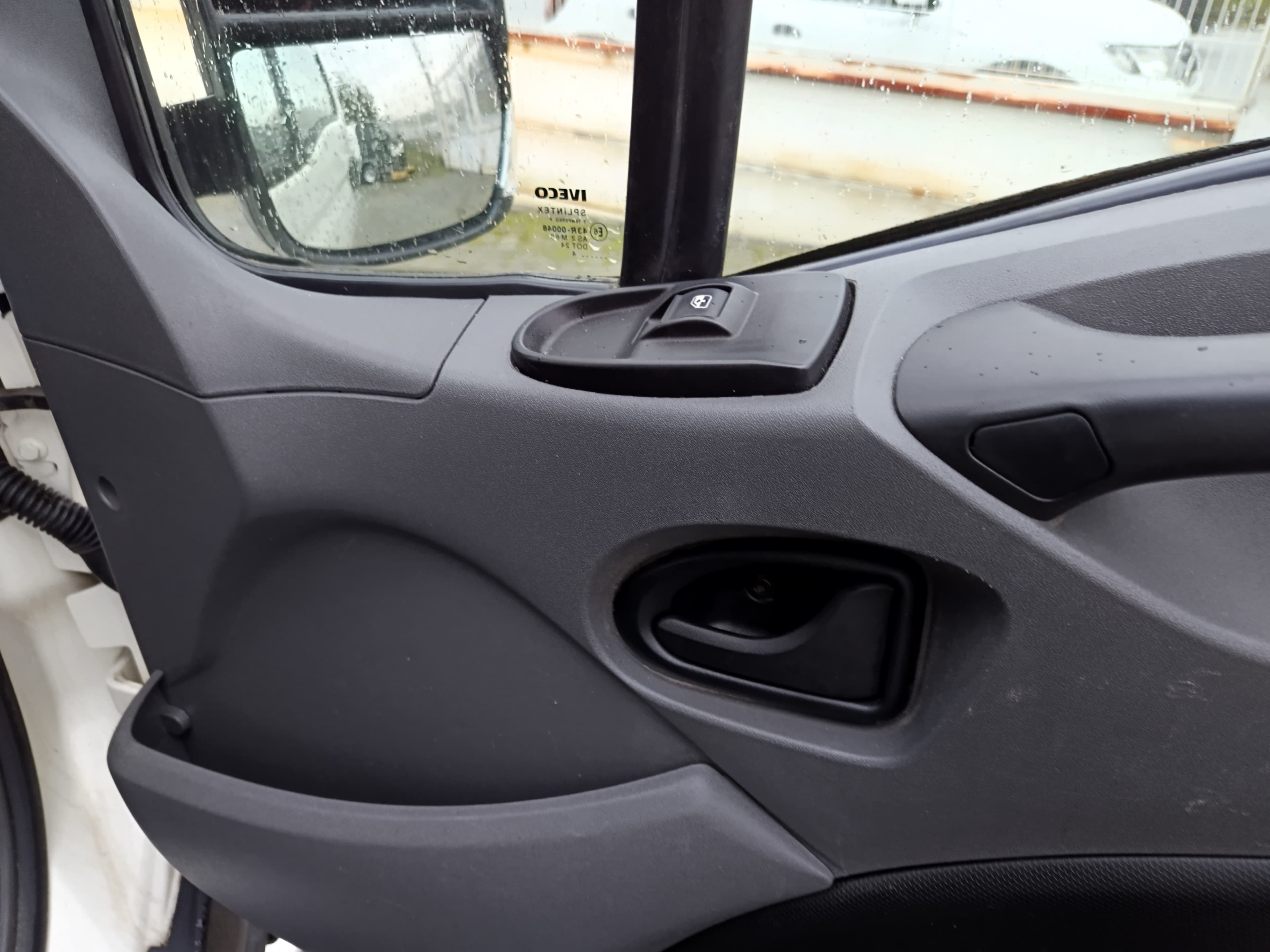 Iveco Daily · Ano 2014 — imagem 20