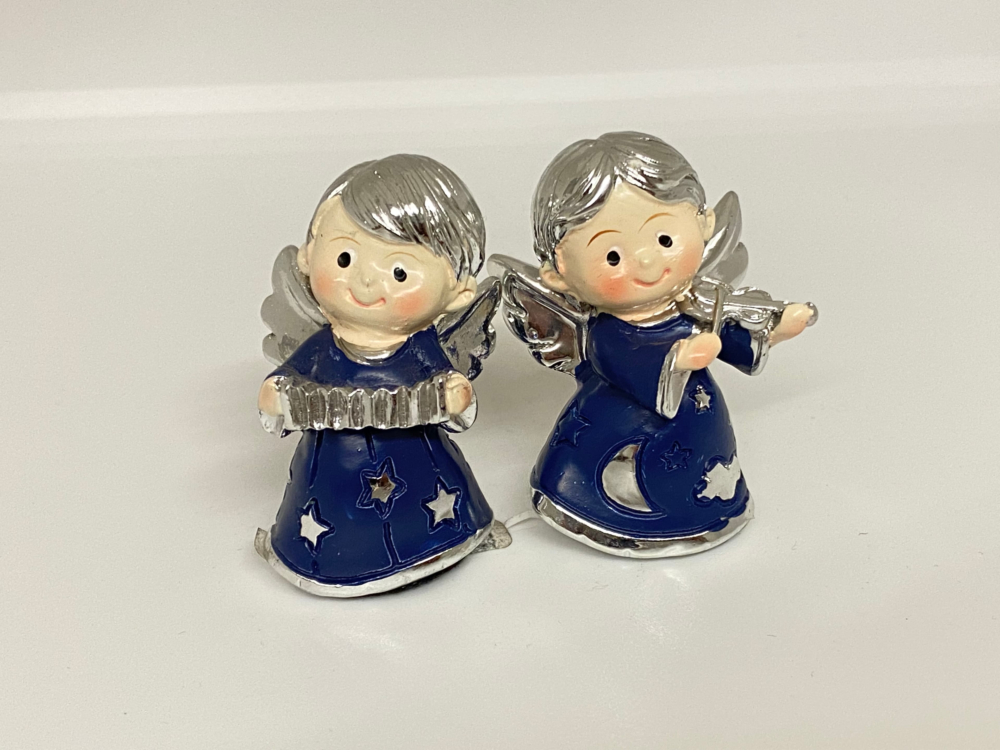 Dois anjos com instrumentos musicais — image 2