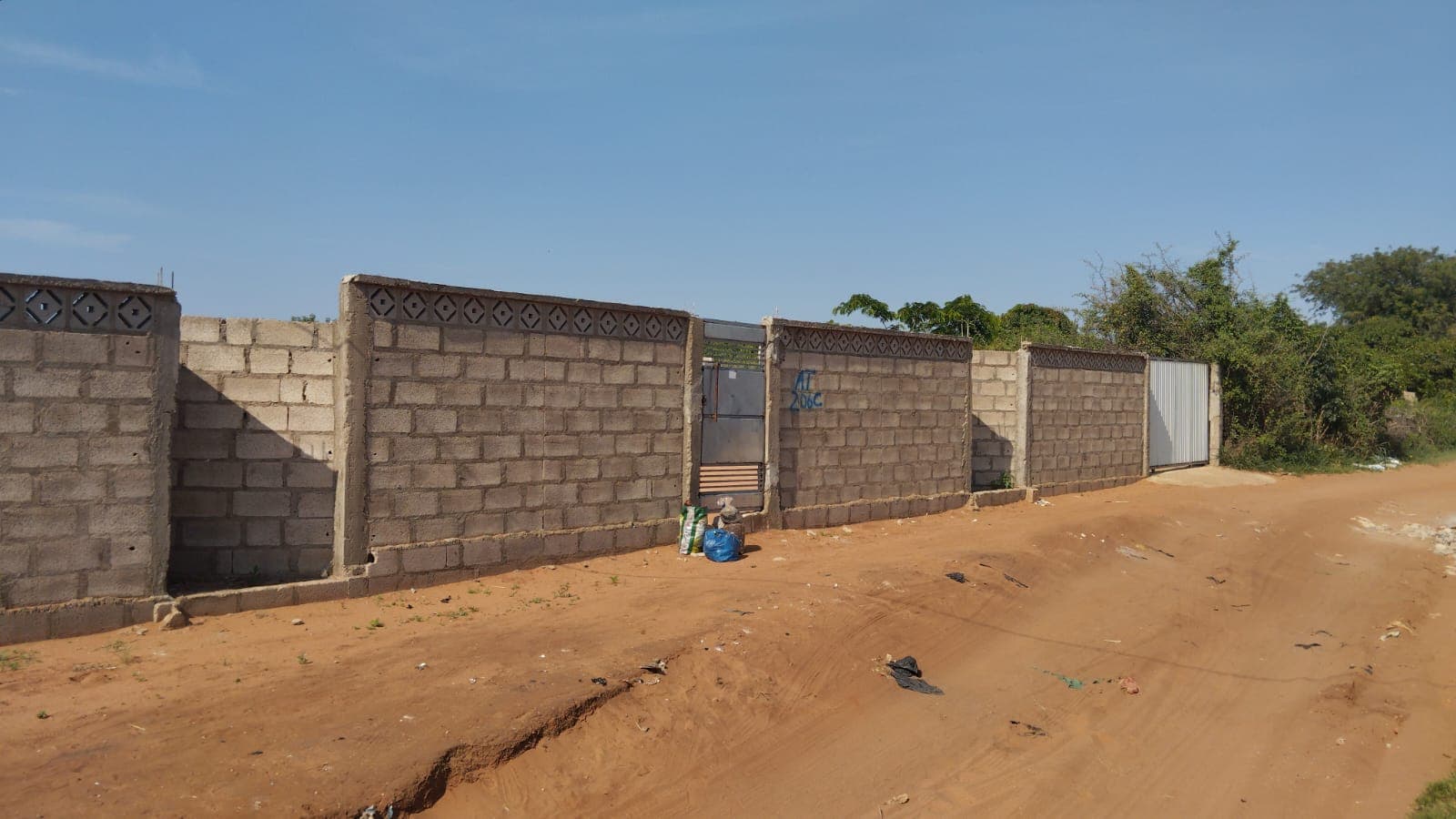 Infraestruturas em terreno no Bairro Habel Jafar — imagen 3