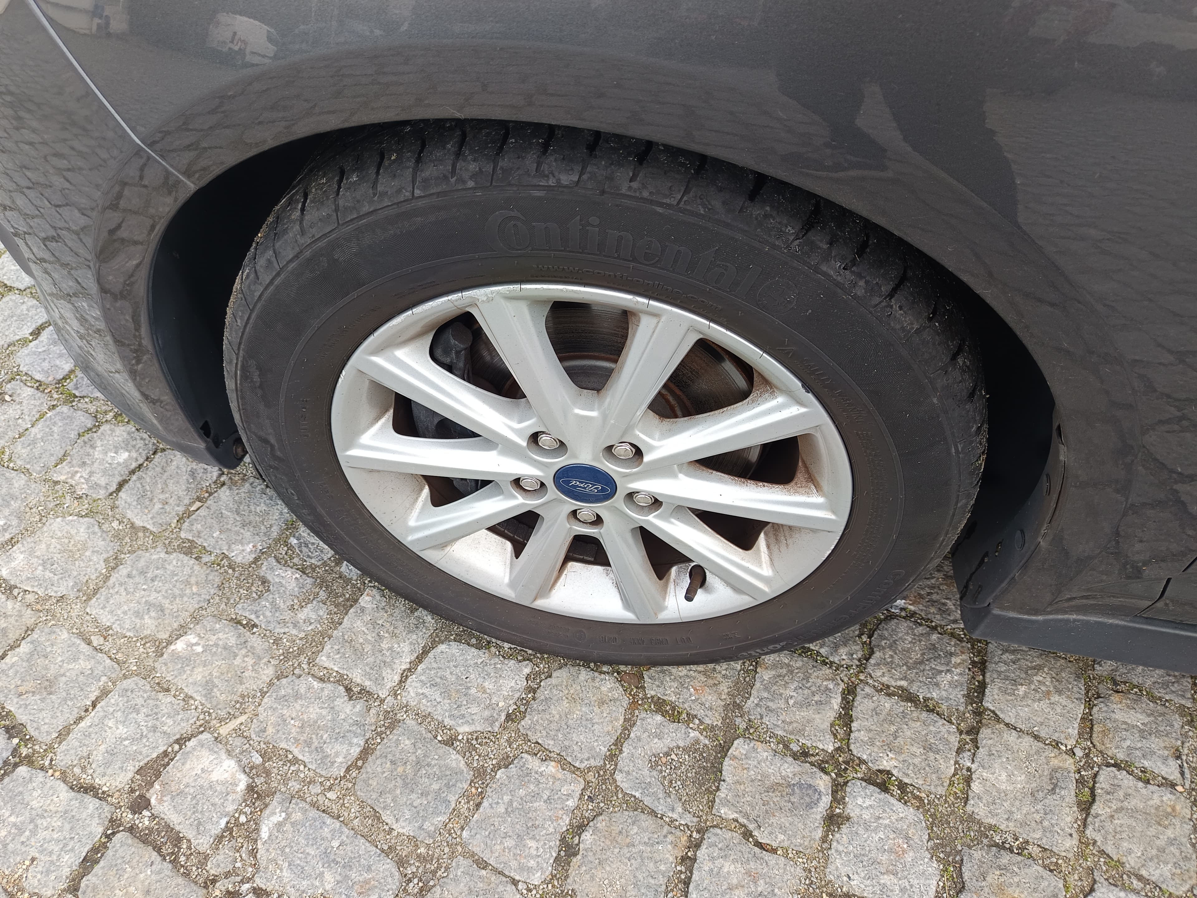 Ford Grand C-Max · Ano 2017 — imagem 11