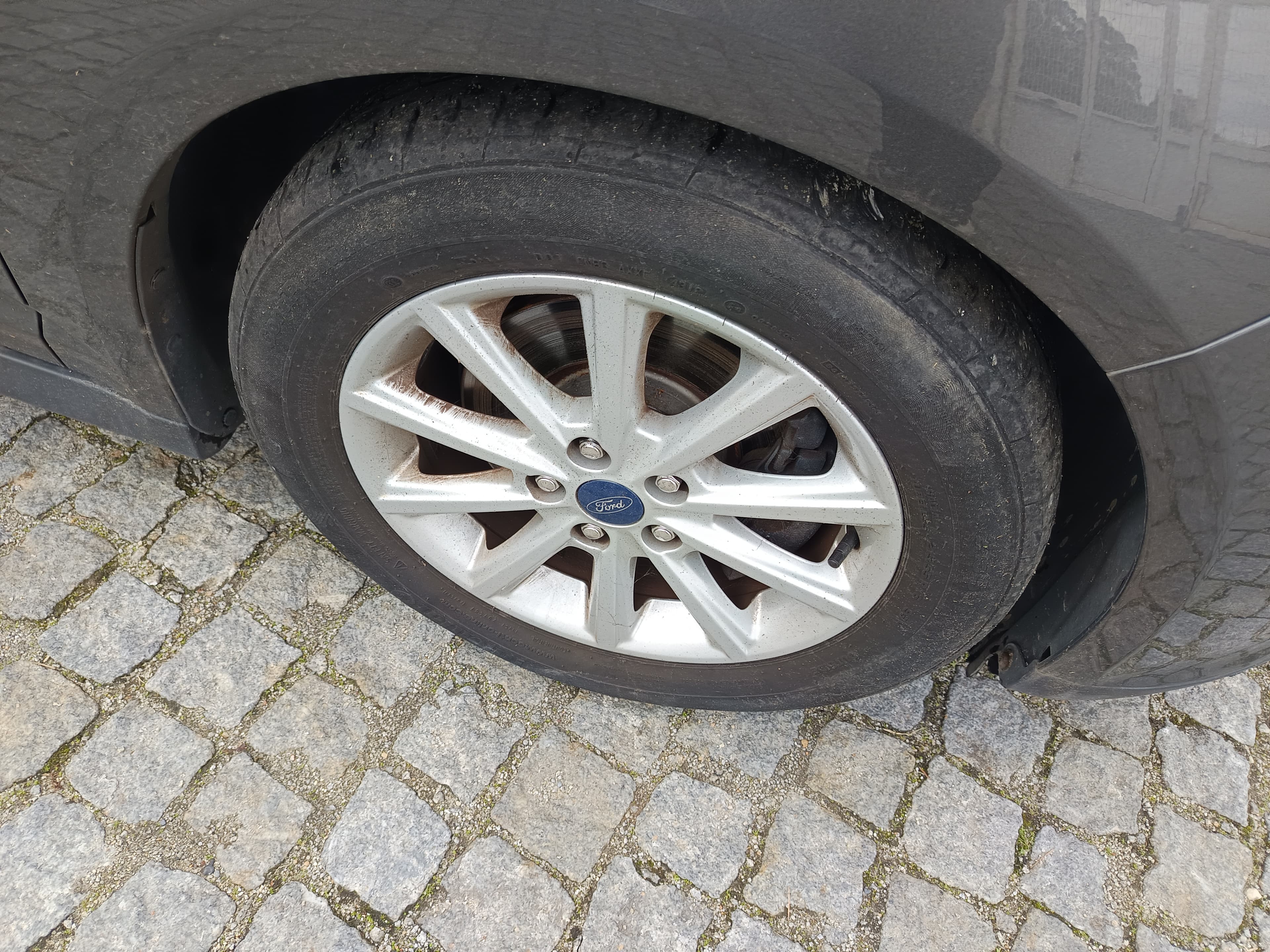 Ford Grand C-Max · Ano 2017 — imagem 7