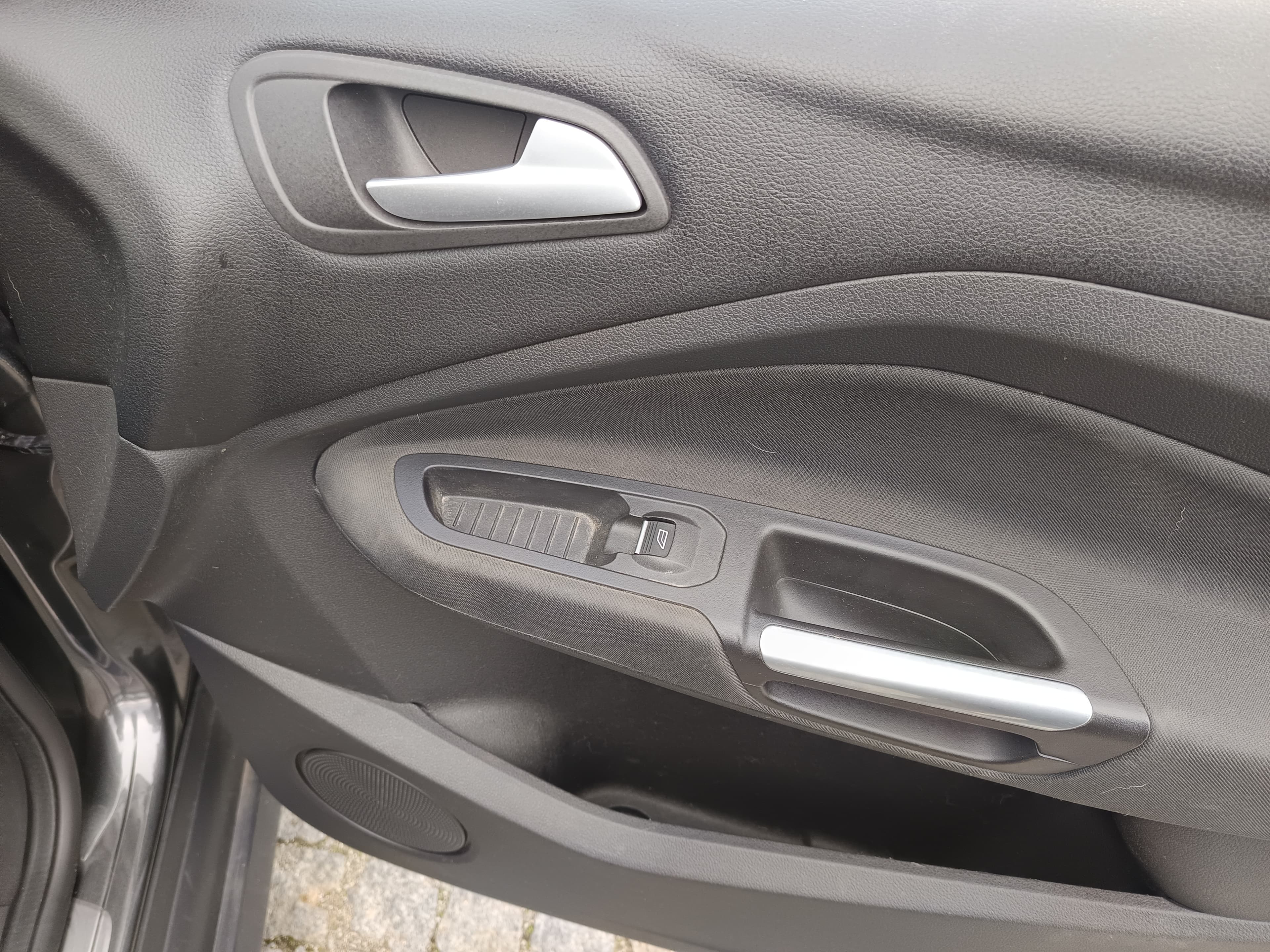 Ford Grand C-Max · Ano 2017 — imagem 20