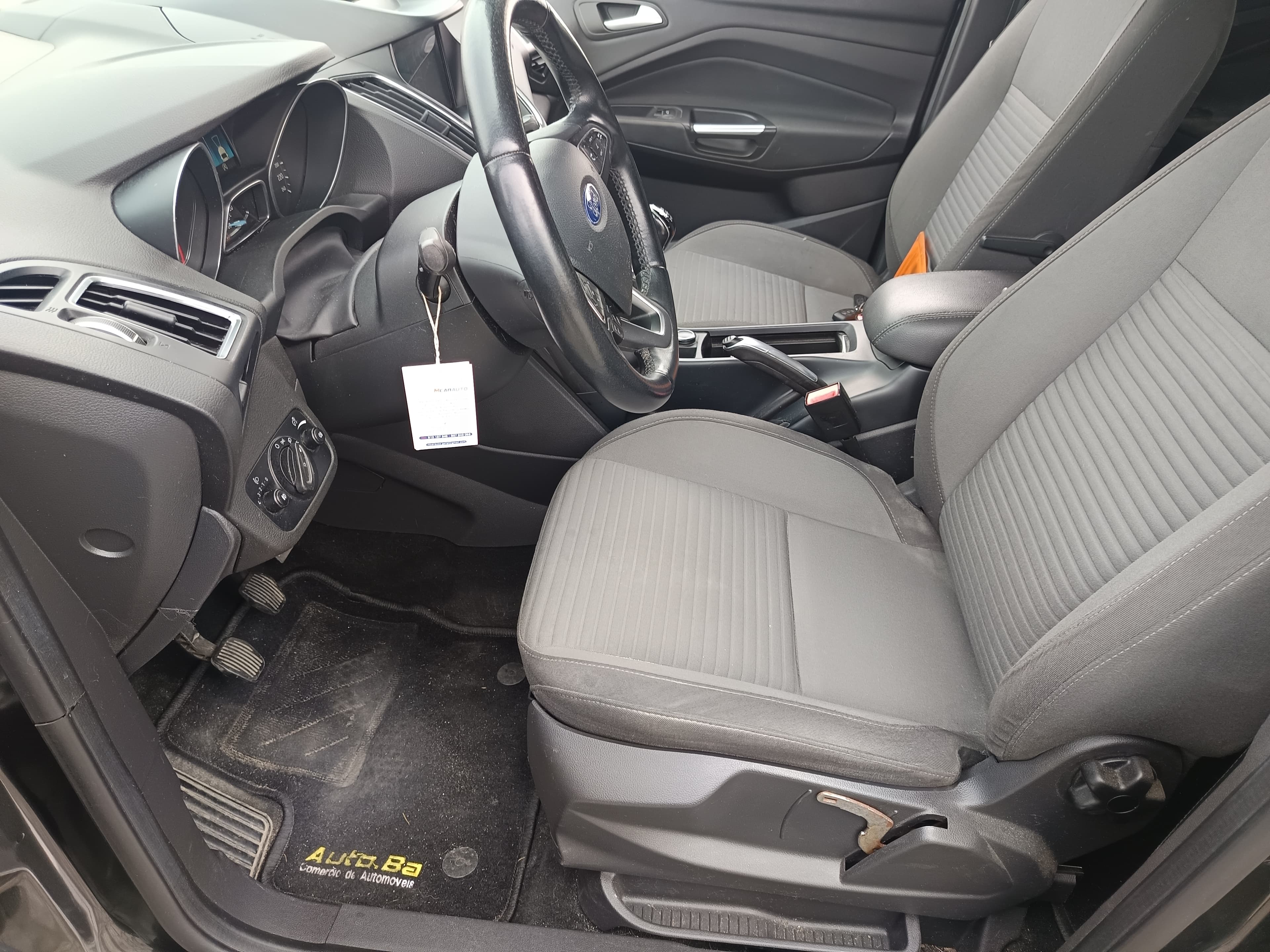 Ford Grand C-Max · Ano 2017 — imagem 27
