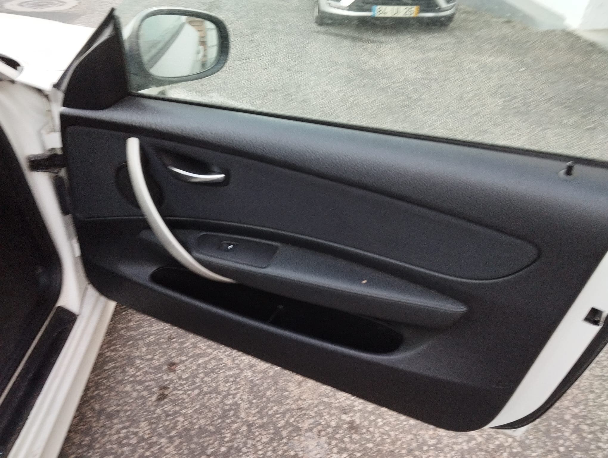 BMW 118d — image 16
