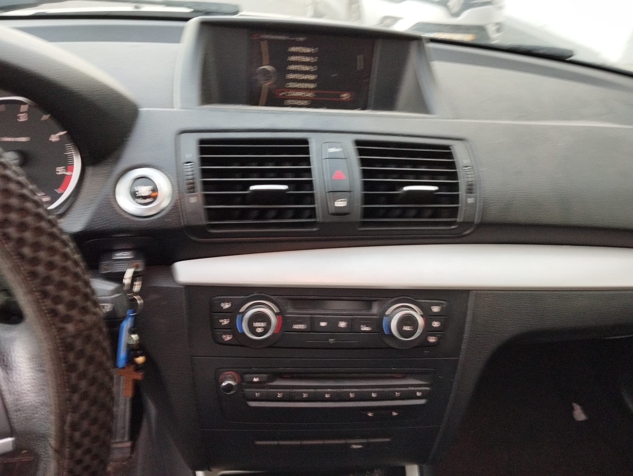 BMW 118d — image 19