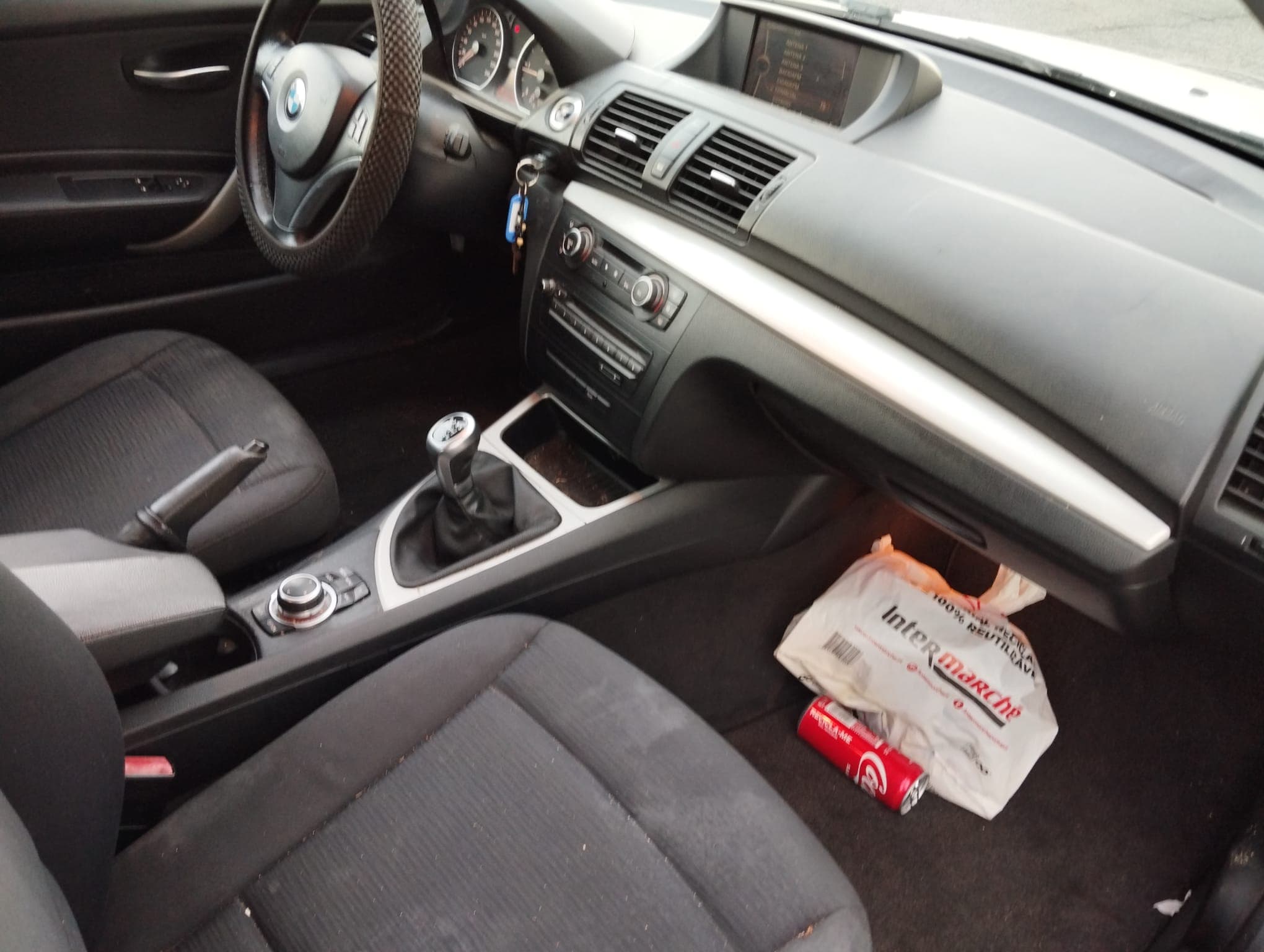 BMW 118d — image 15