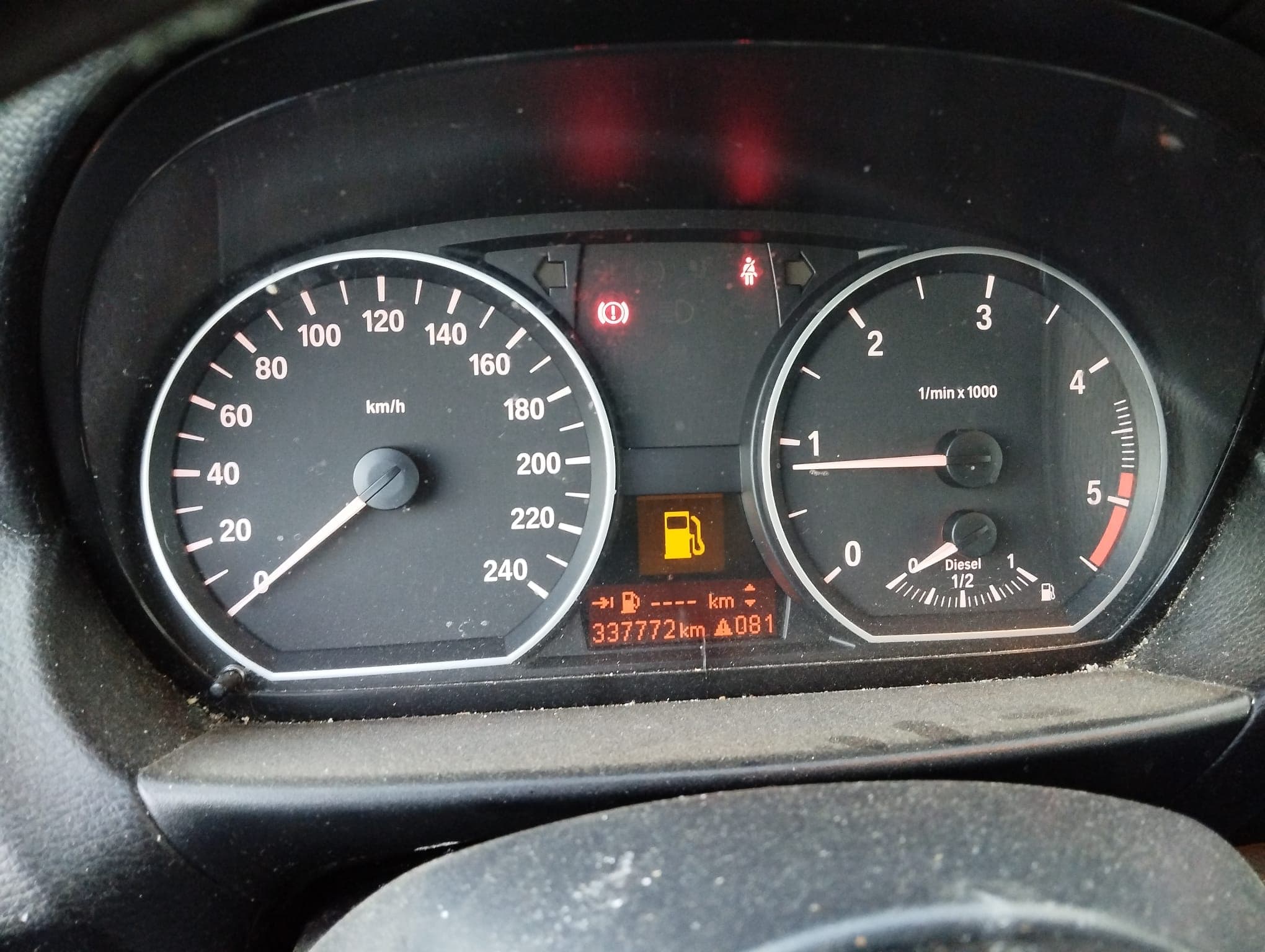 BMW 118d — image 22