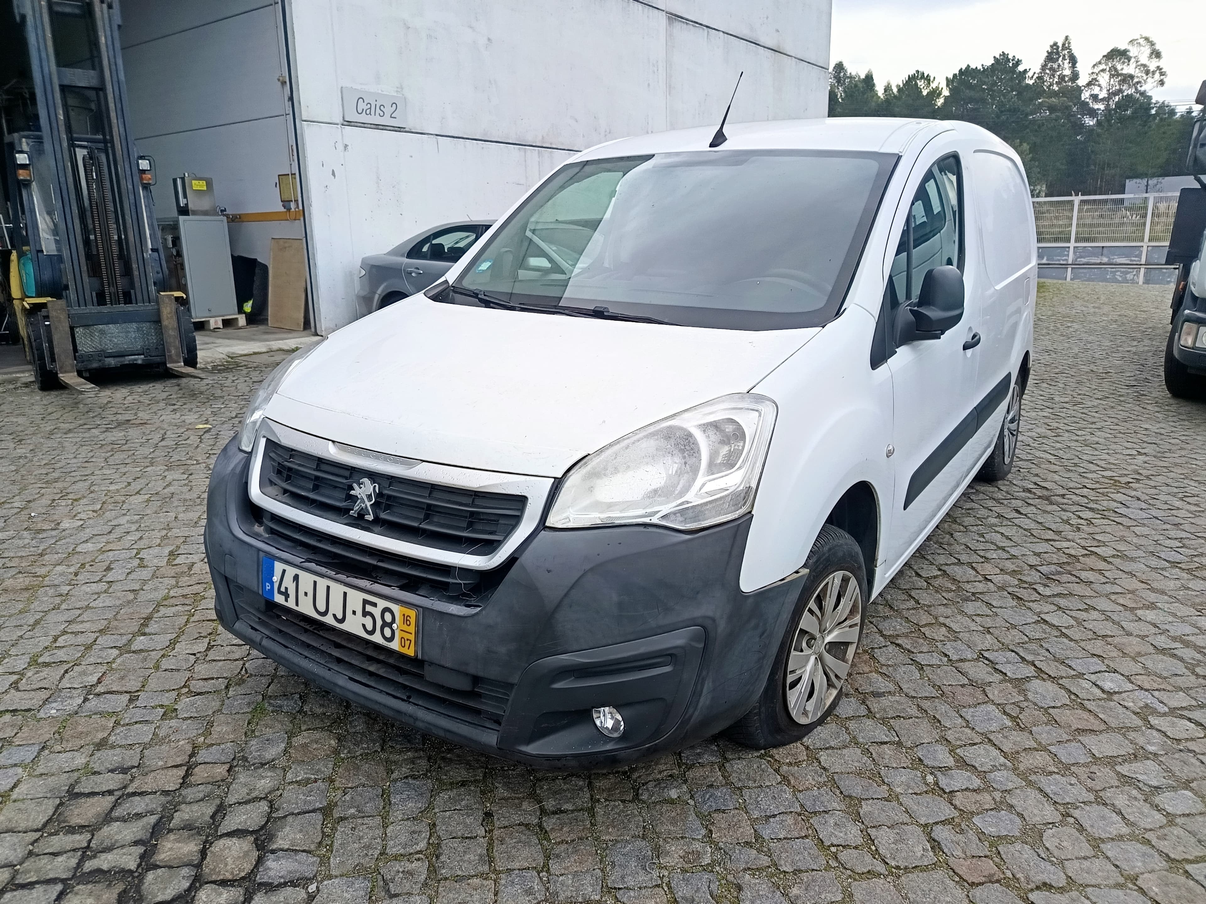 Peugeot Partner · Ano 2016 — image 1