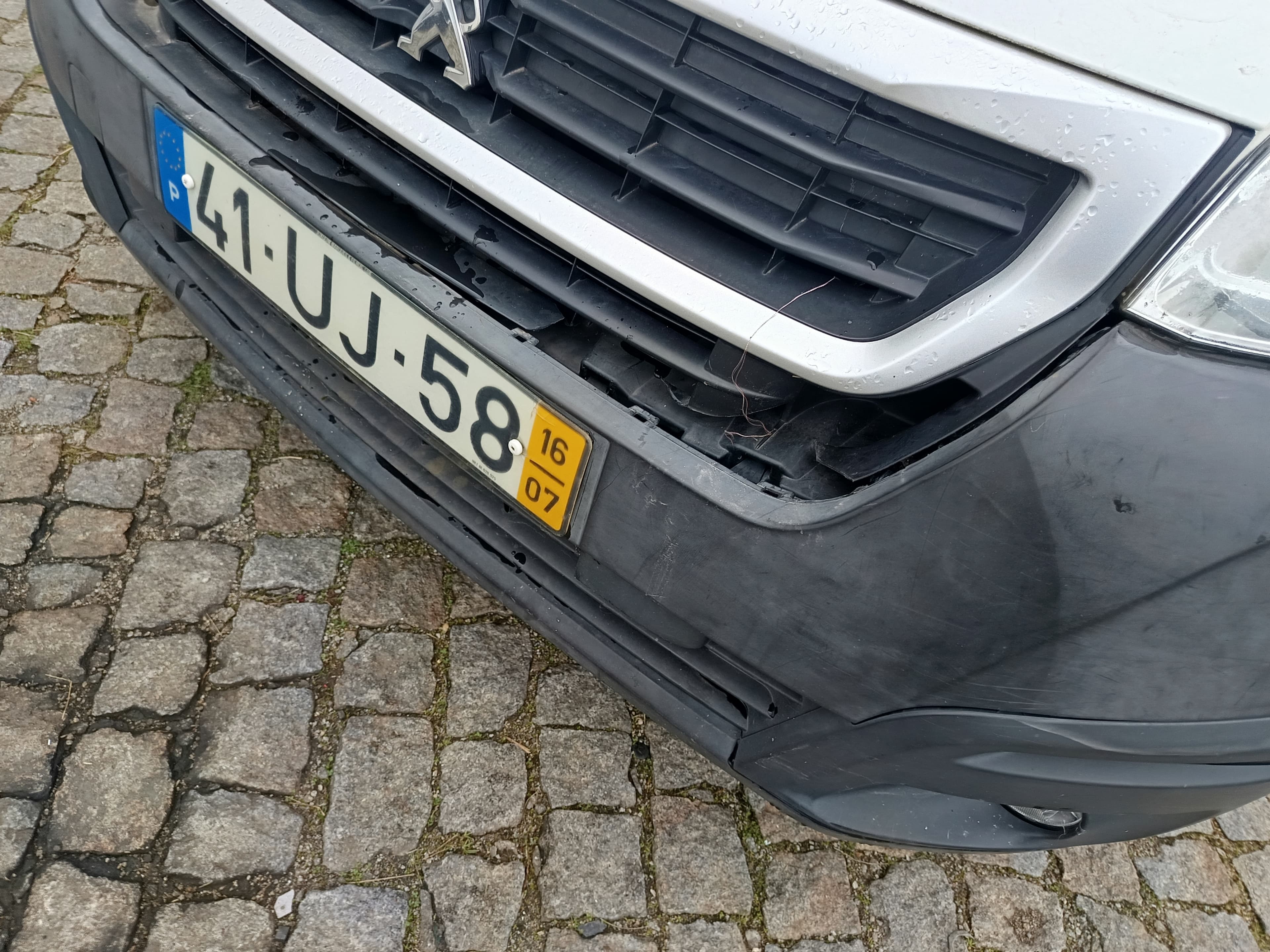 Peugeot Partner · Ano 2016 — image 11