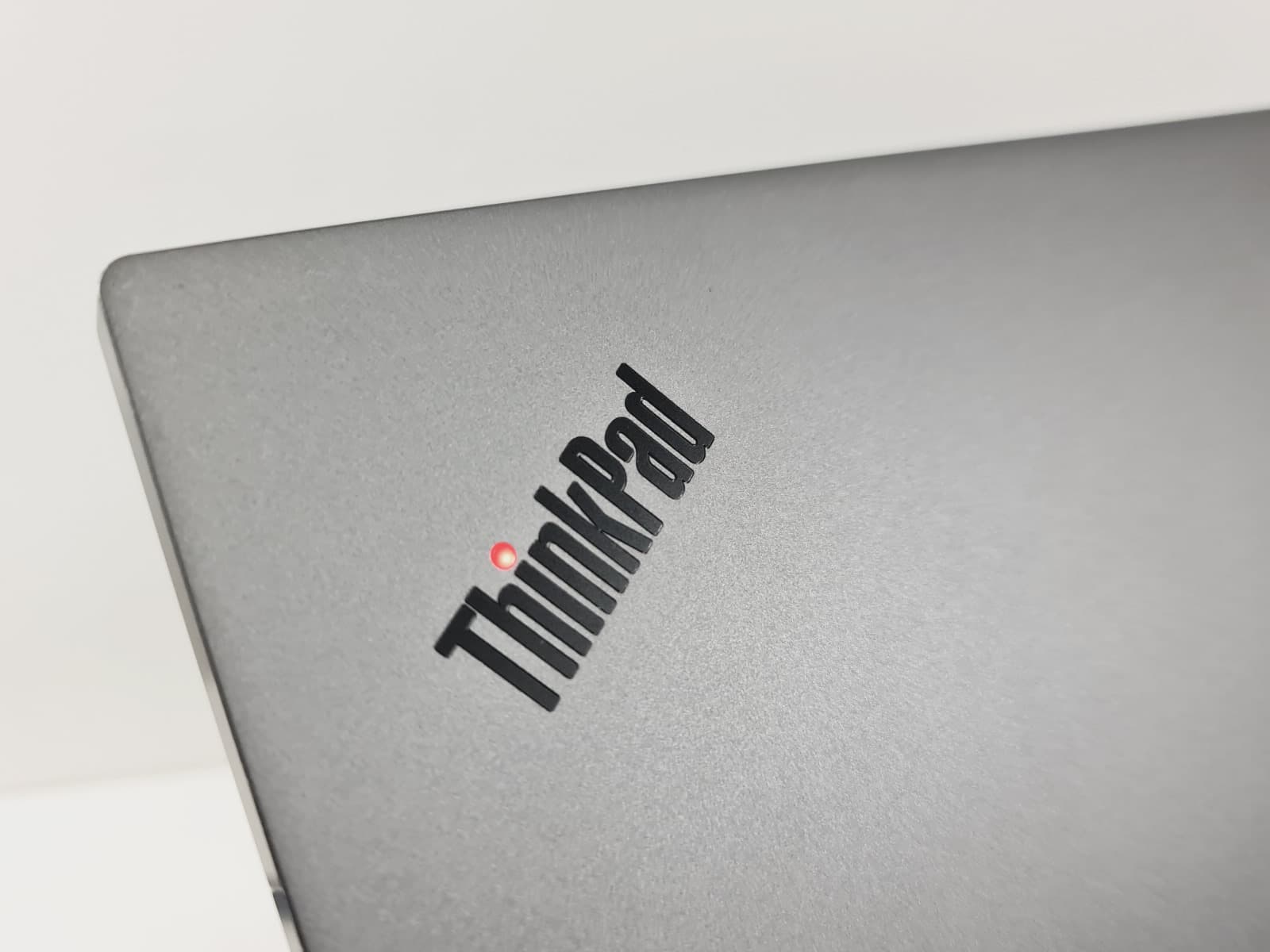 Lenovo ThinkPad X1 Yoga G4 360º — image 7