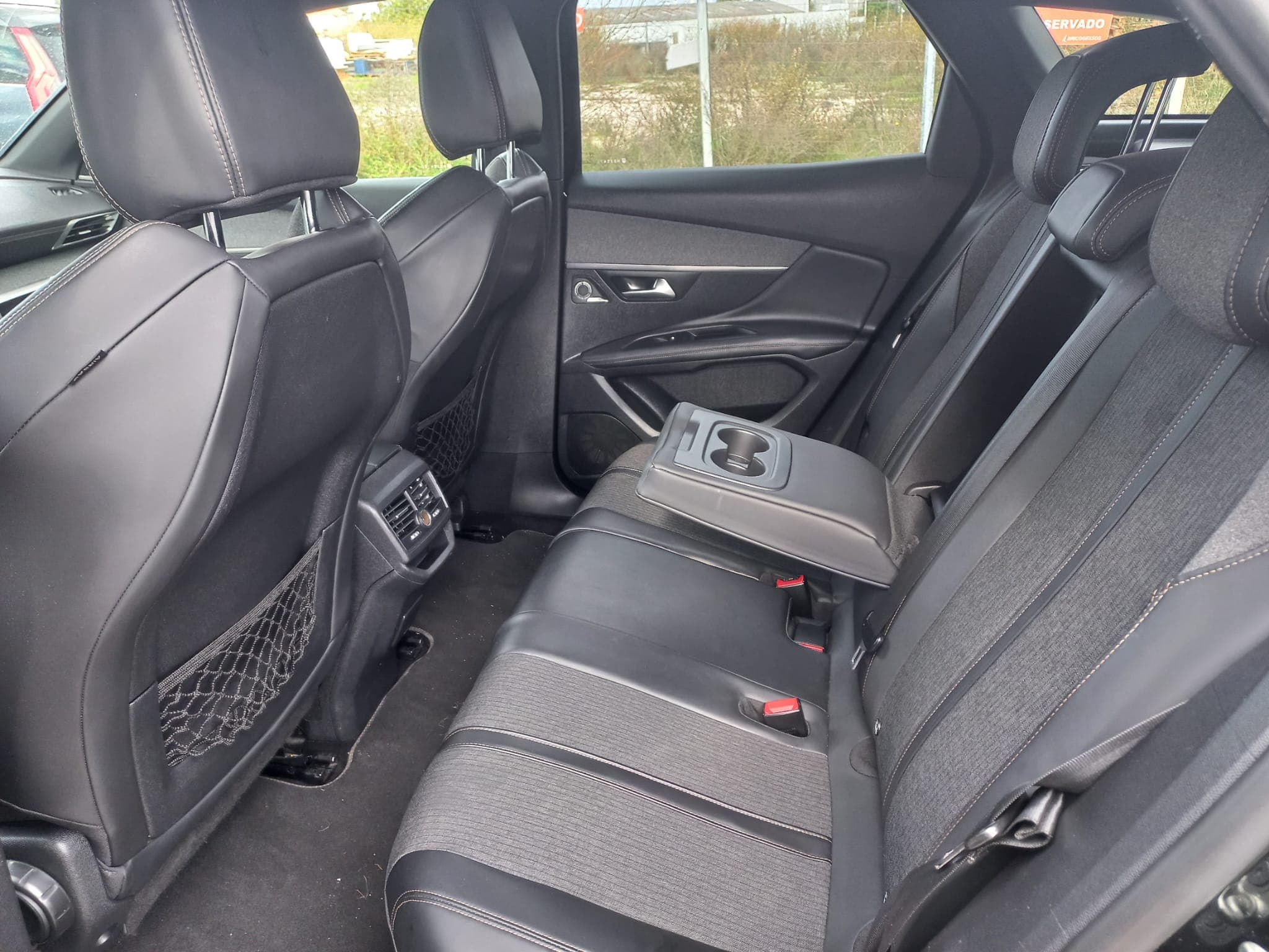 Peugeot 3008 · Ano 2018 — imagem 13