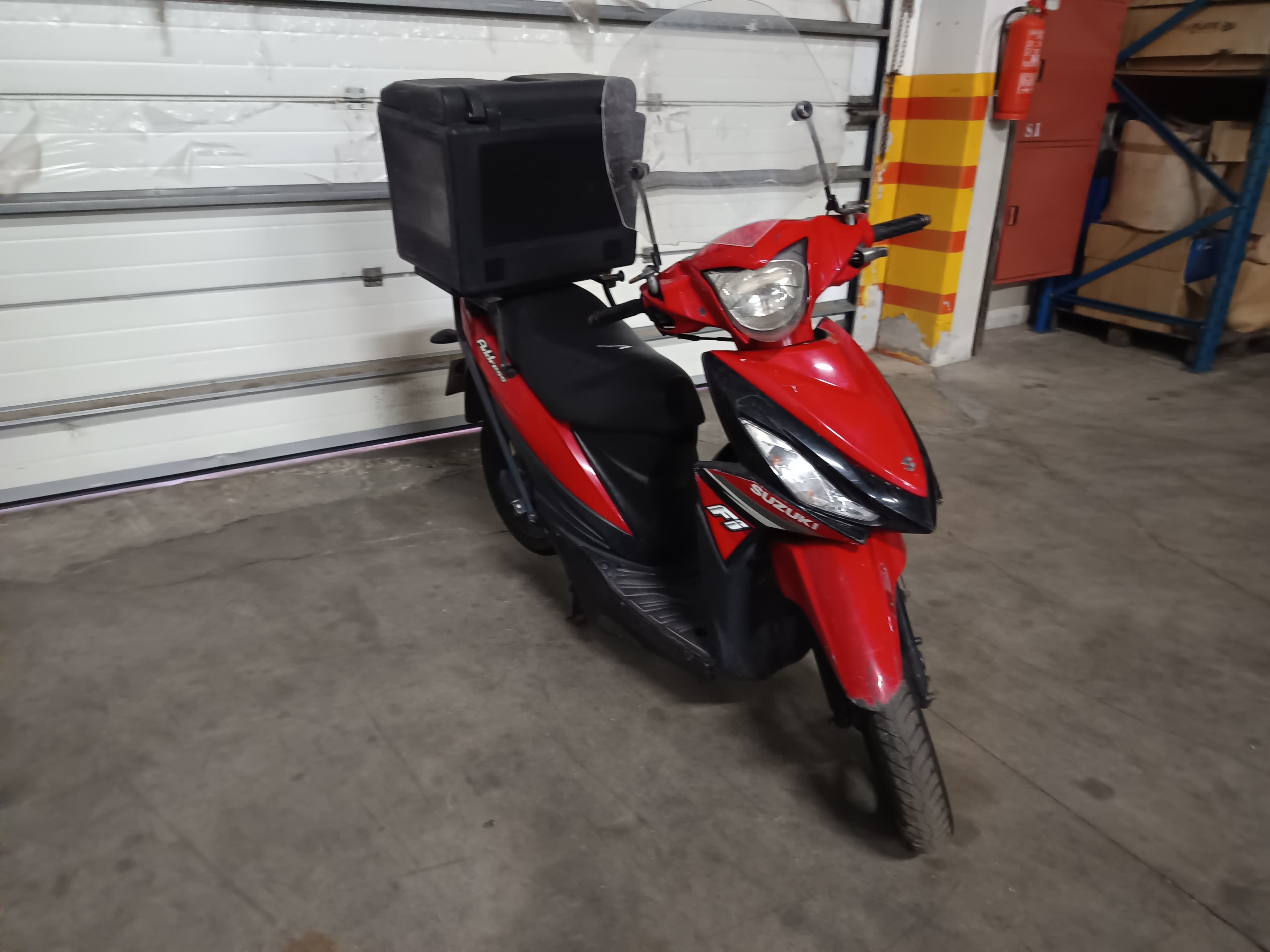Suzuki UK 110 Adress · Ano 2015 — image 2