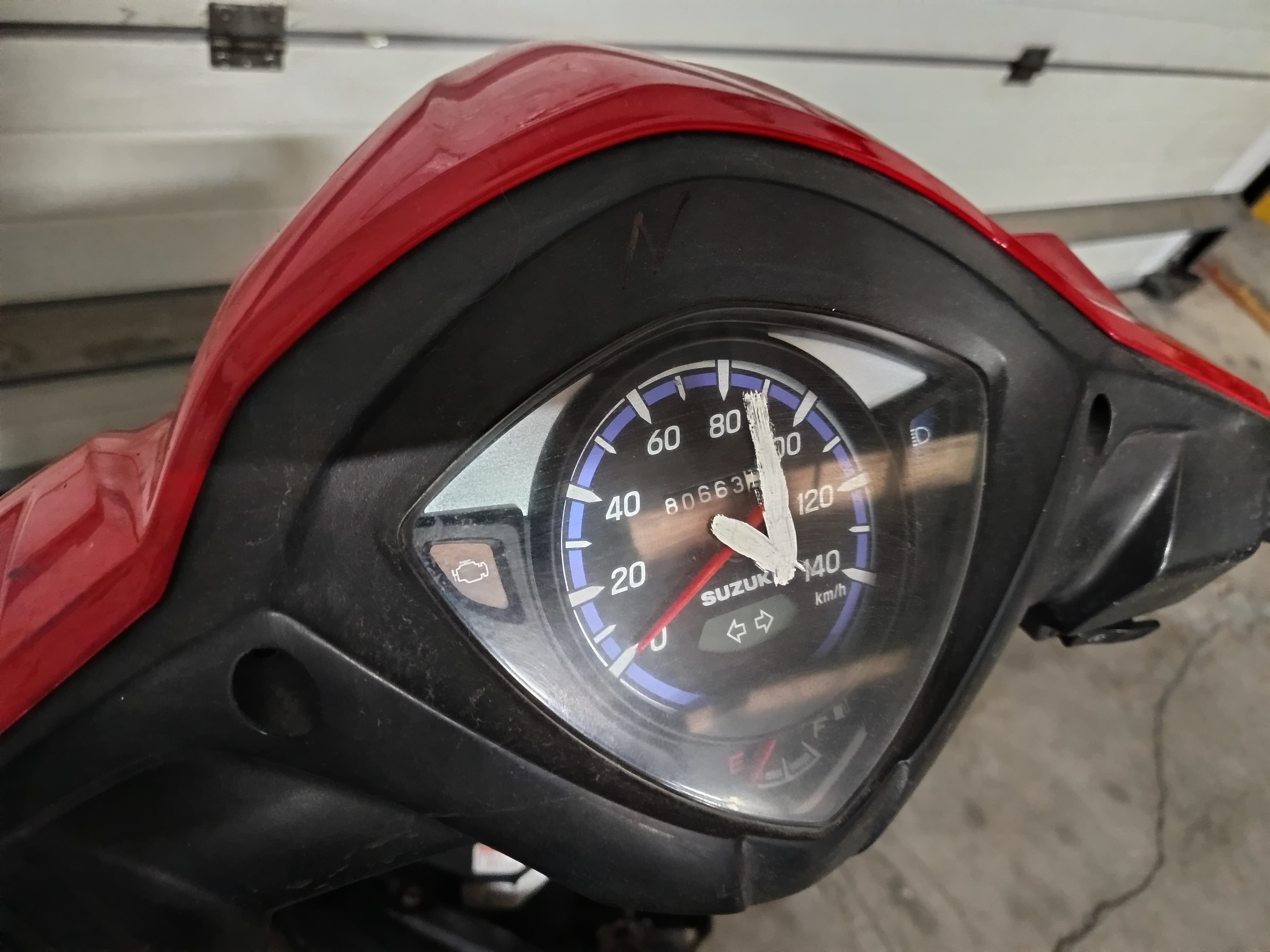 Suzuki UK 110 Adress · Ano 2015 — imagen 11