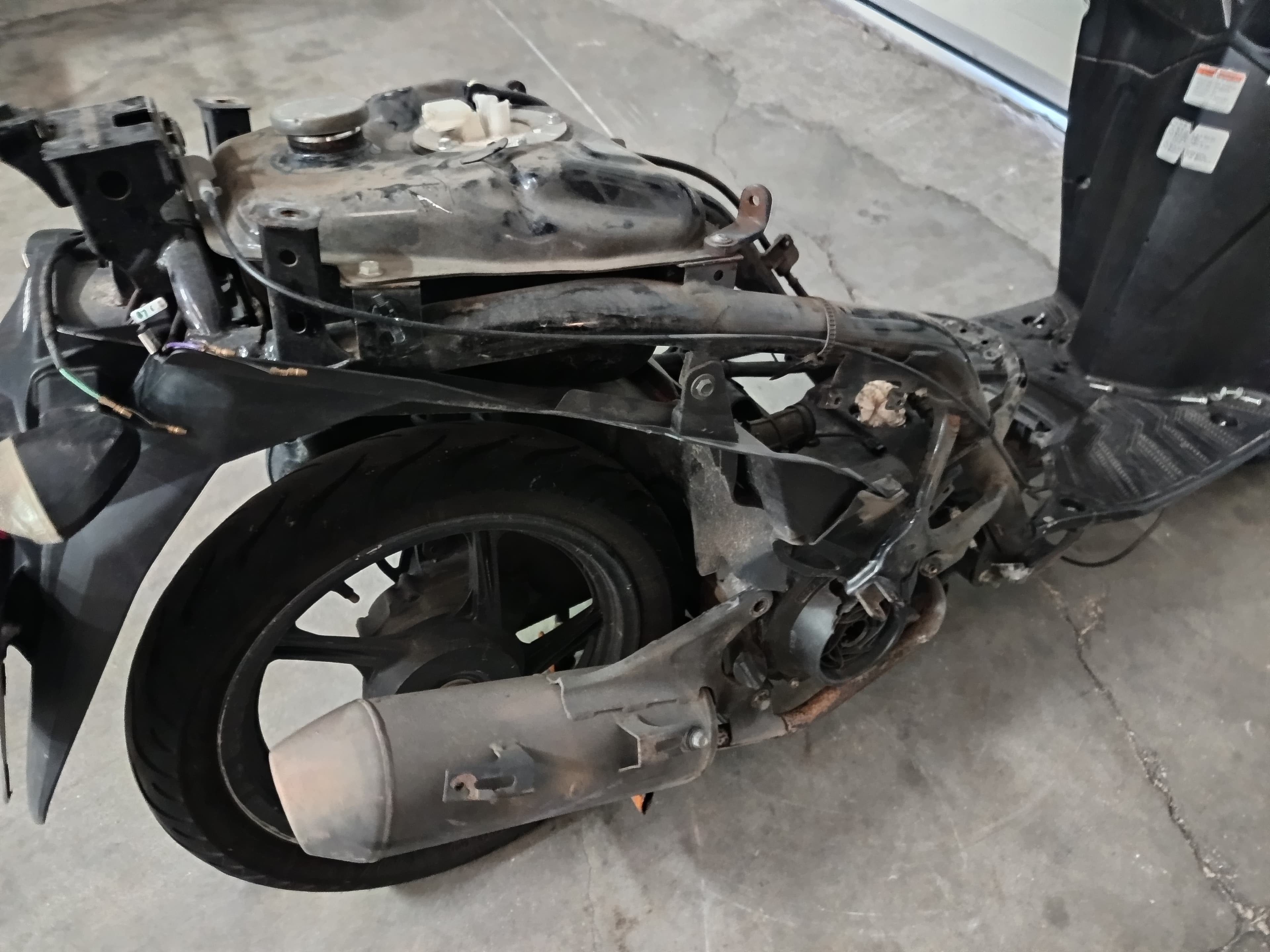 Suzuki UK 110 Adress · Ano 2015 — image 7
