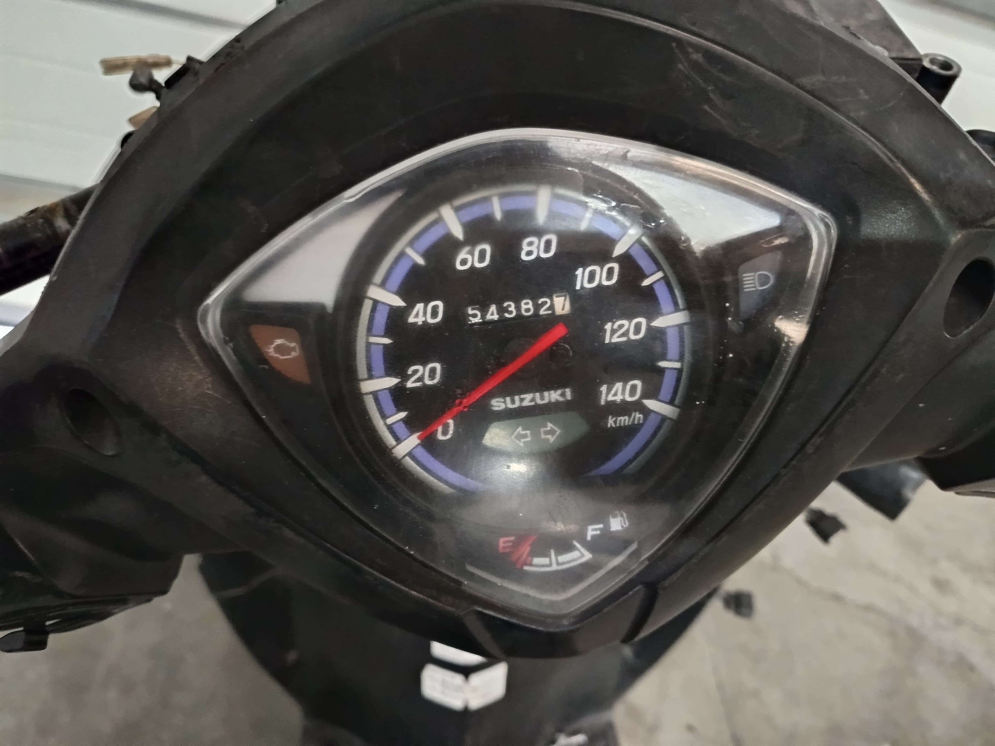 Suzuki UK 110 Adress · Ano 2015 — image 12