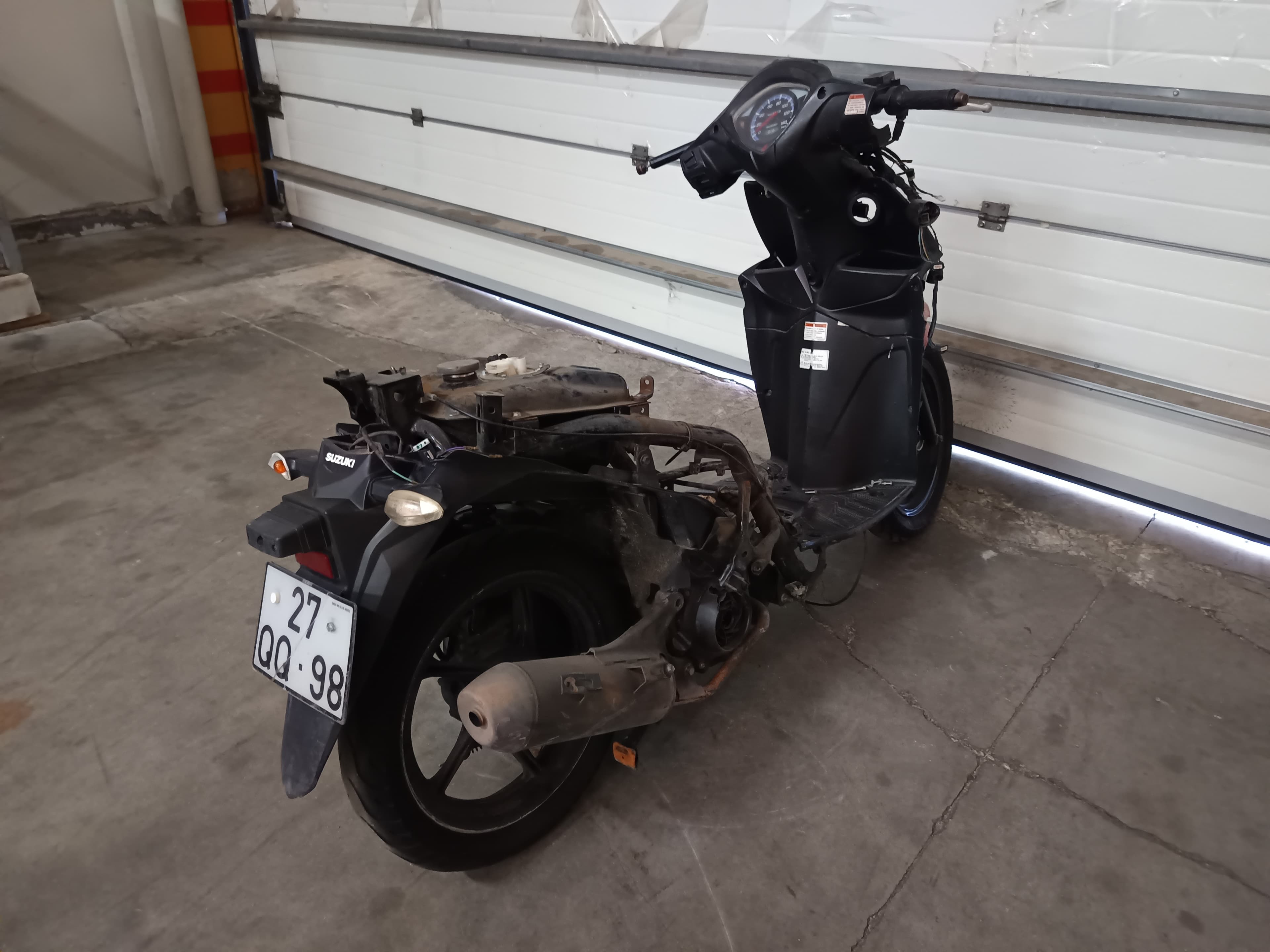 Suzuki UK 110 Adress · Ano 2015 — image 6