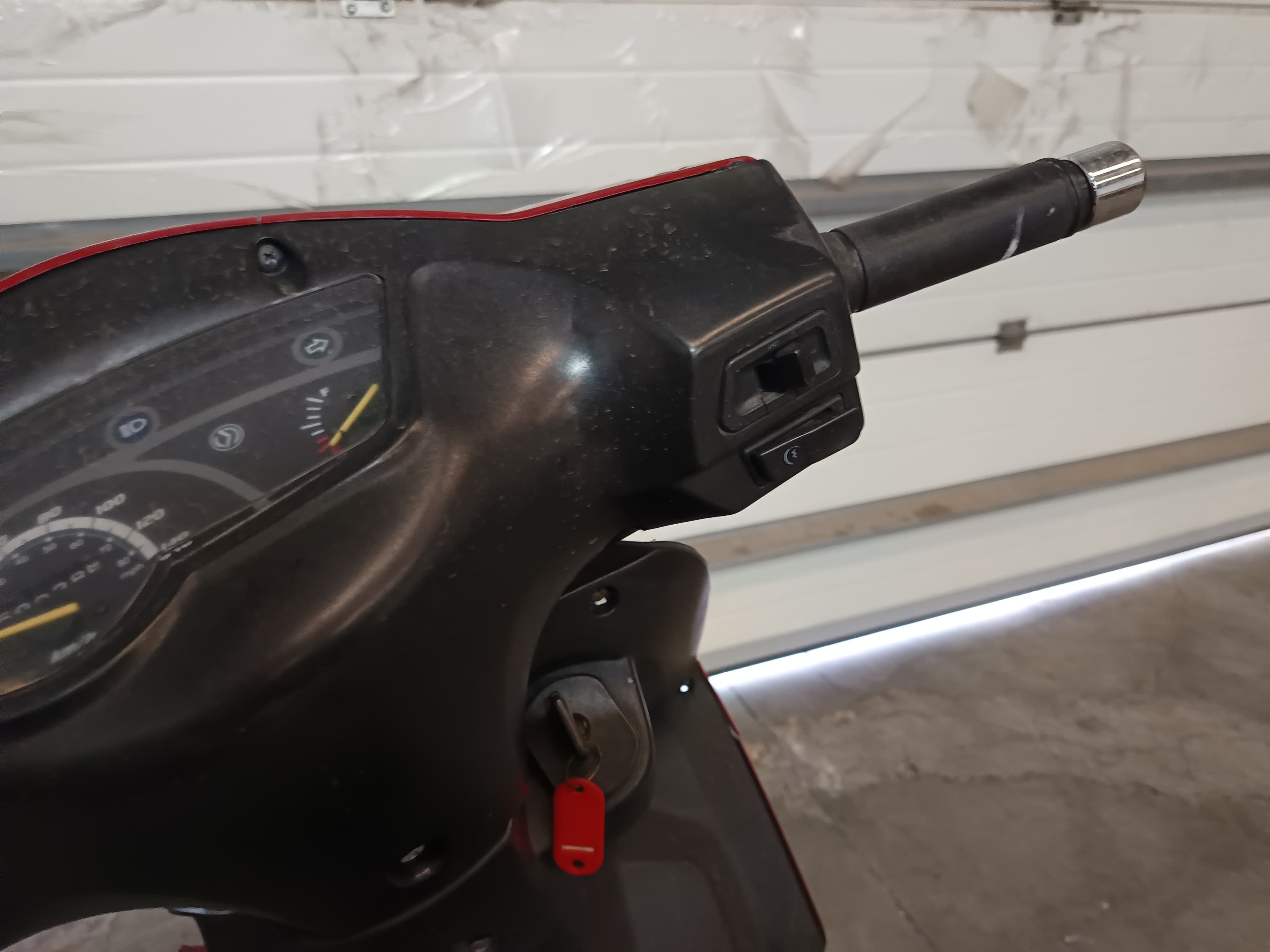 SYM X-PRO 125 · Año 2014 — imagen 11