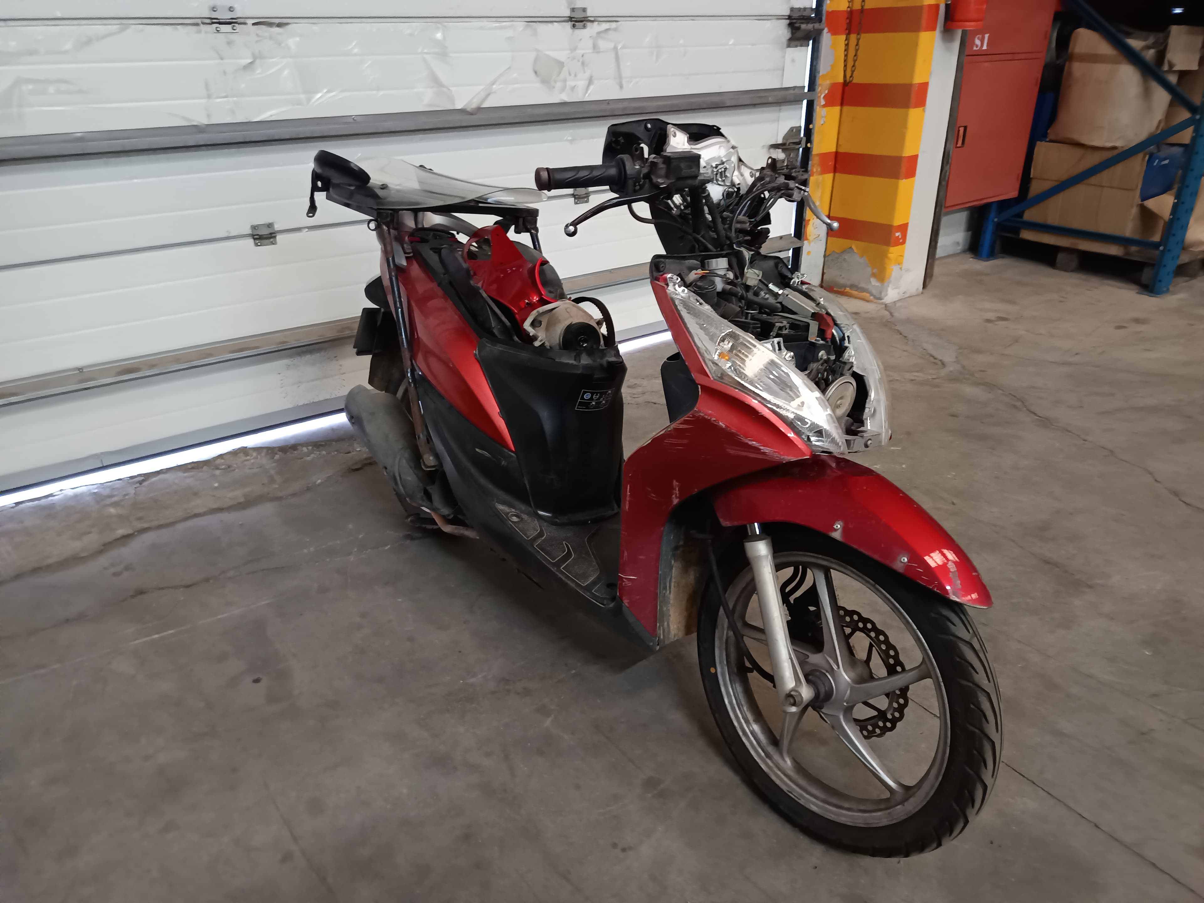 HONDA  Vision NSC 110 · Ano 2013 — imagem 2