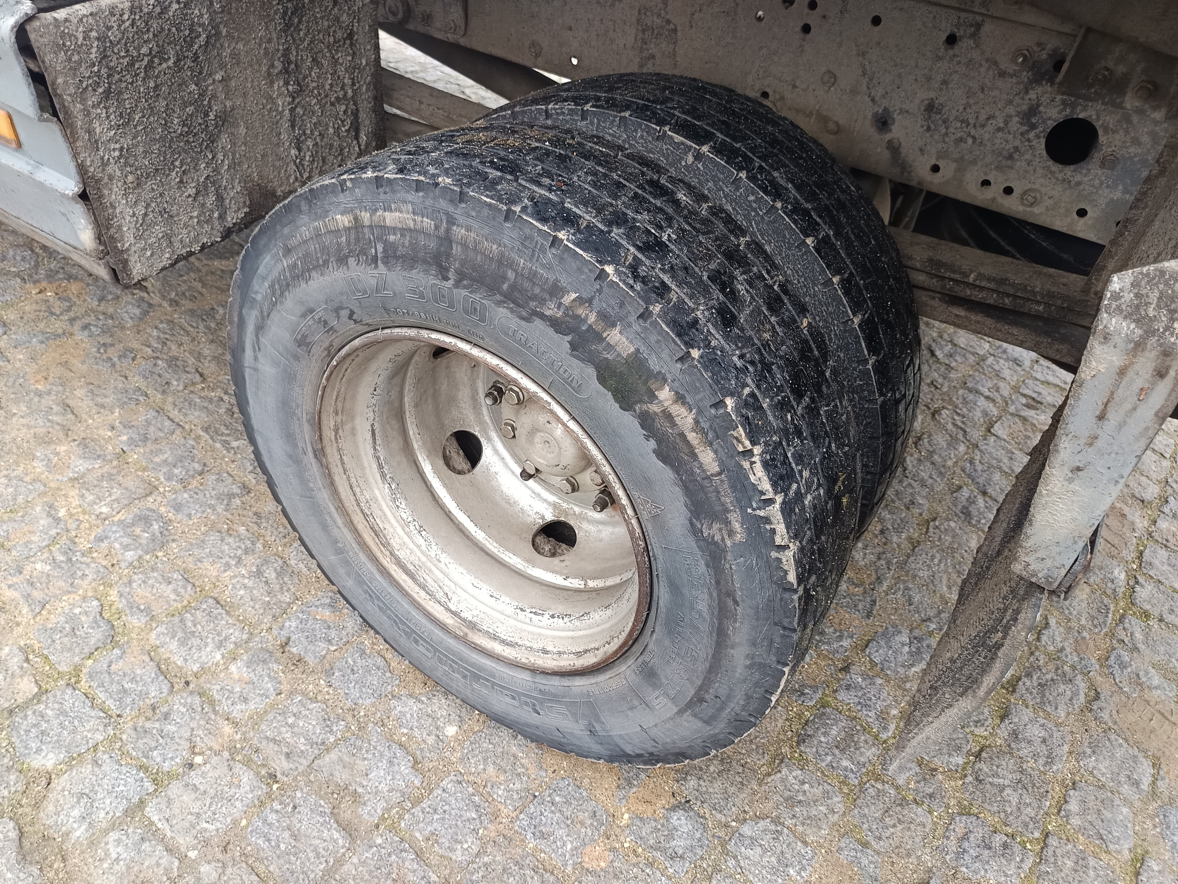 Mercedes-Benz Atego 815 · Ano 1998 — imagem 11