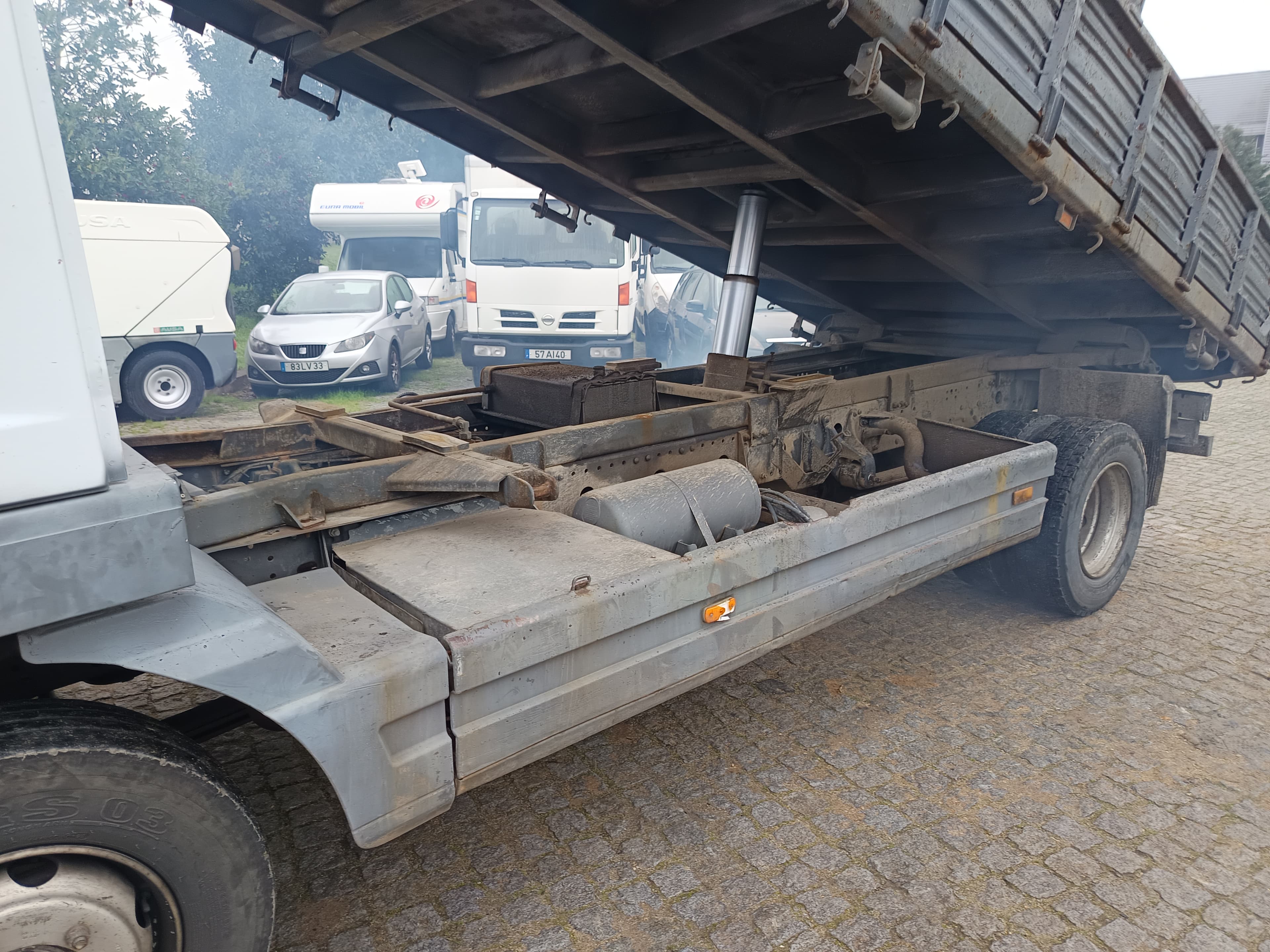 Mercedes-Benz Atego 815 · Ano 1998 — imagem 31