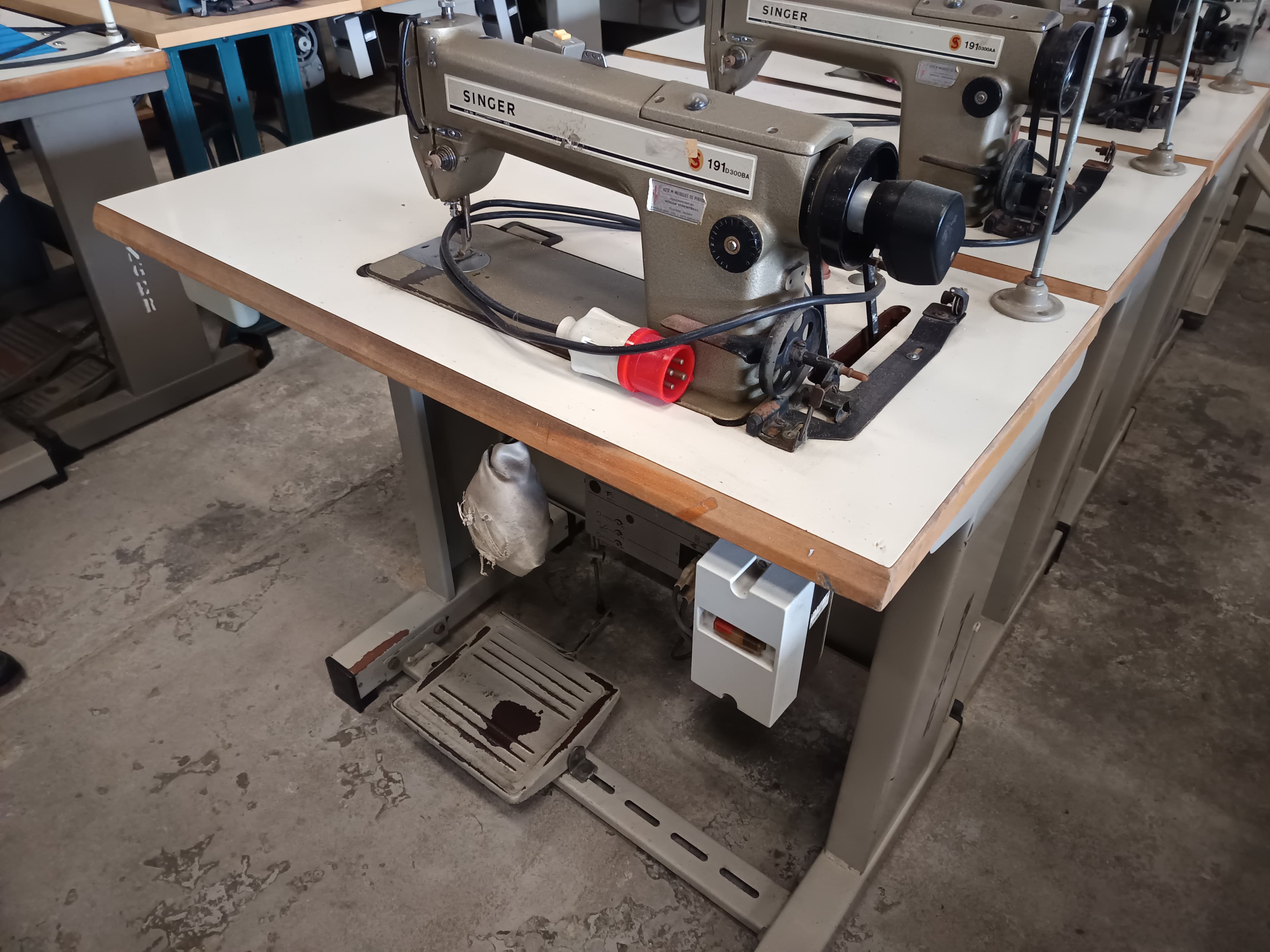 Máquina de coser — imagen 2