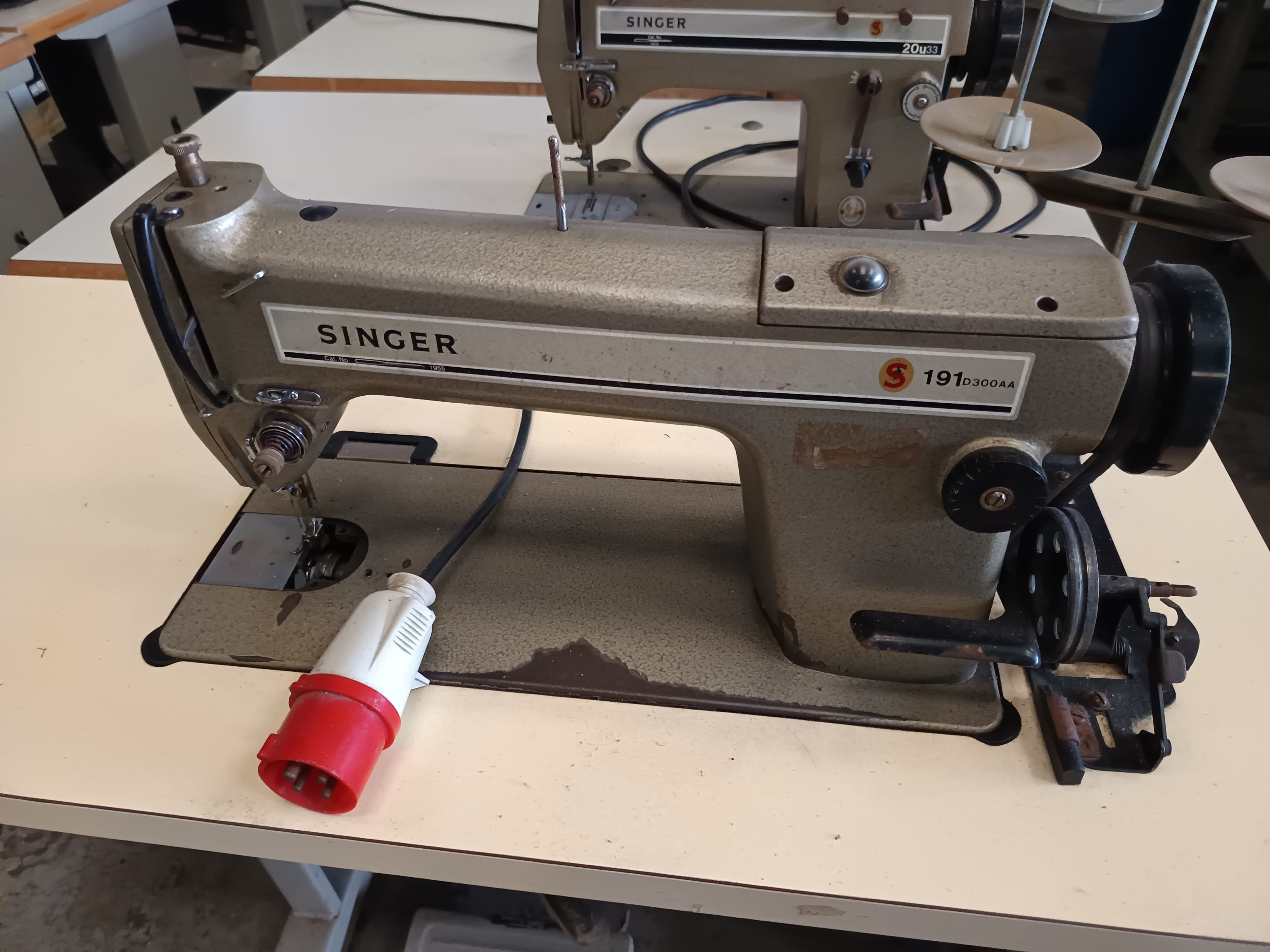 Máquina de coser — imagen 3