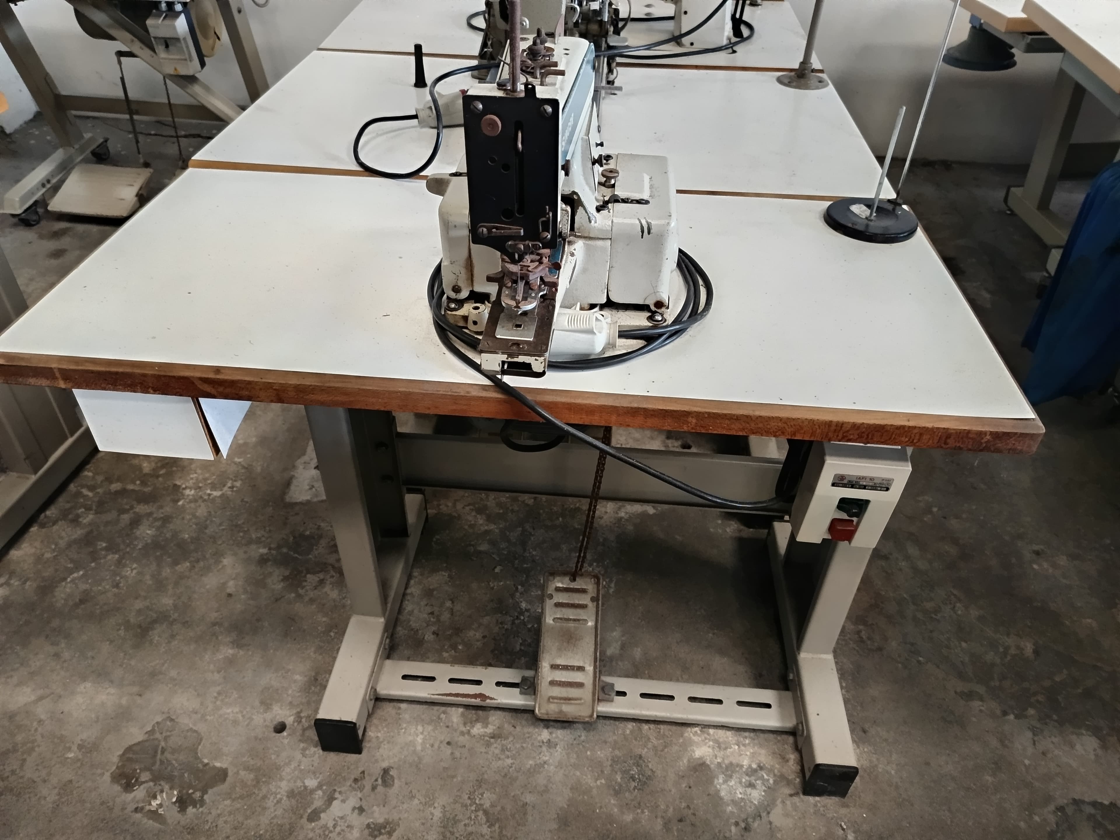 Máquina de Costura — imagem 2
