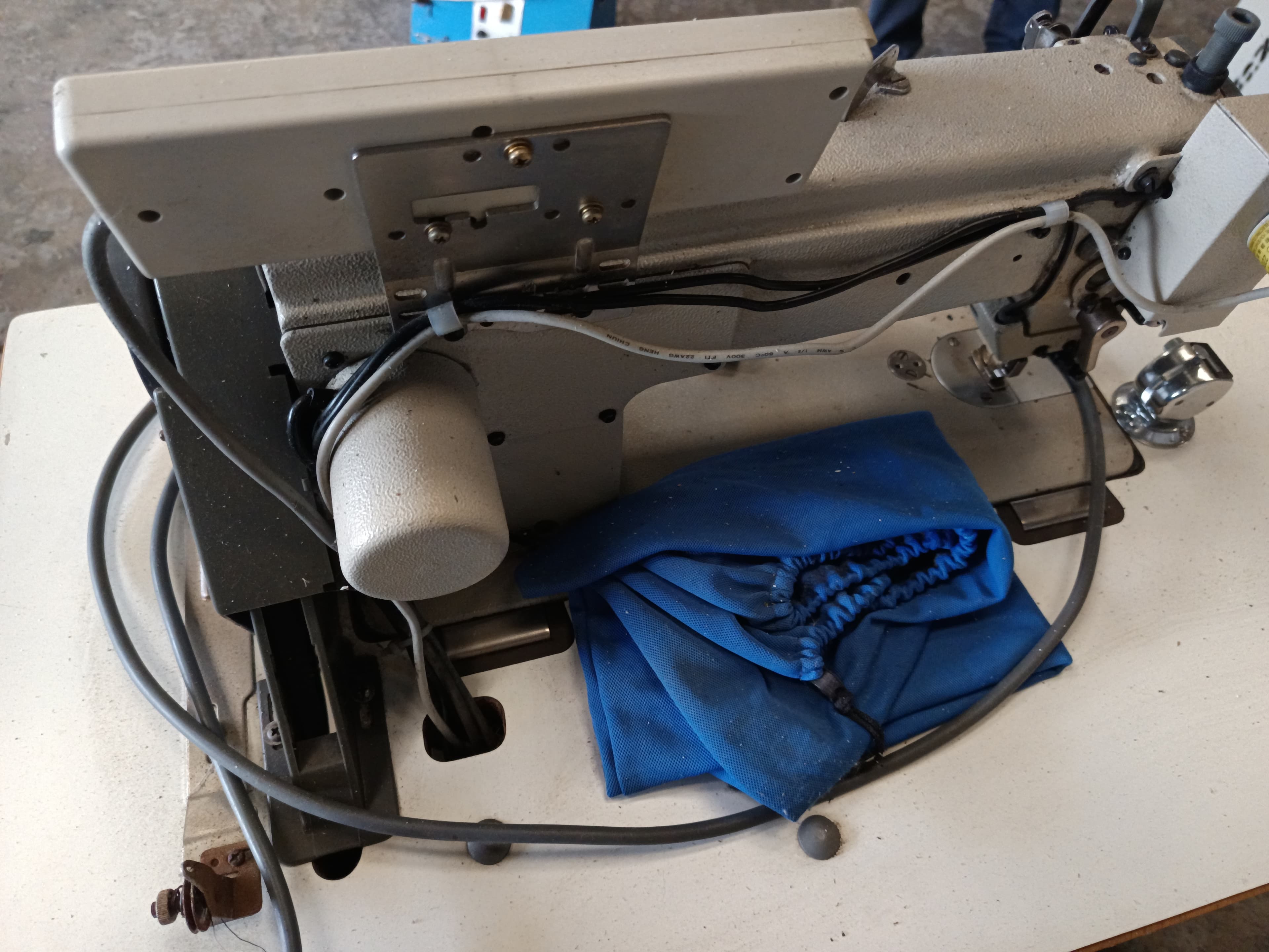 Máquina de coser — imagen 4