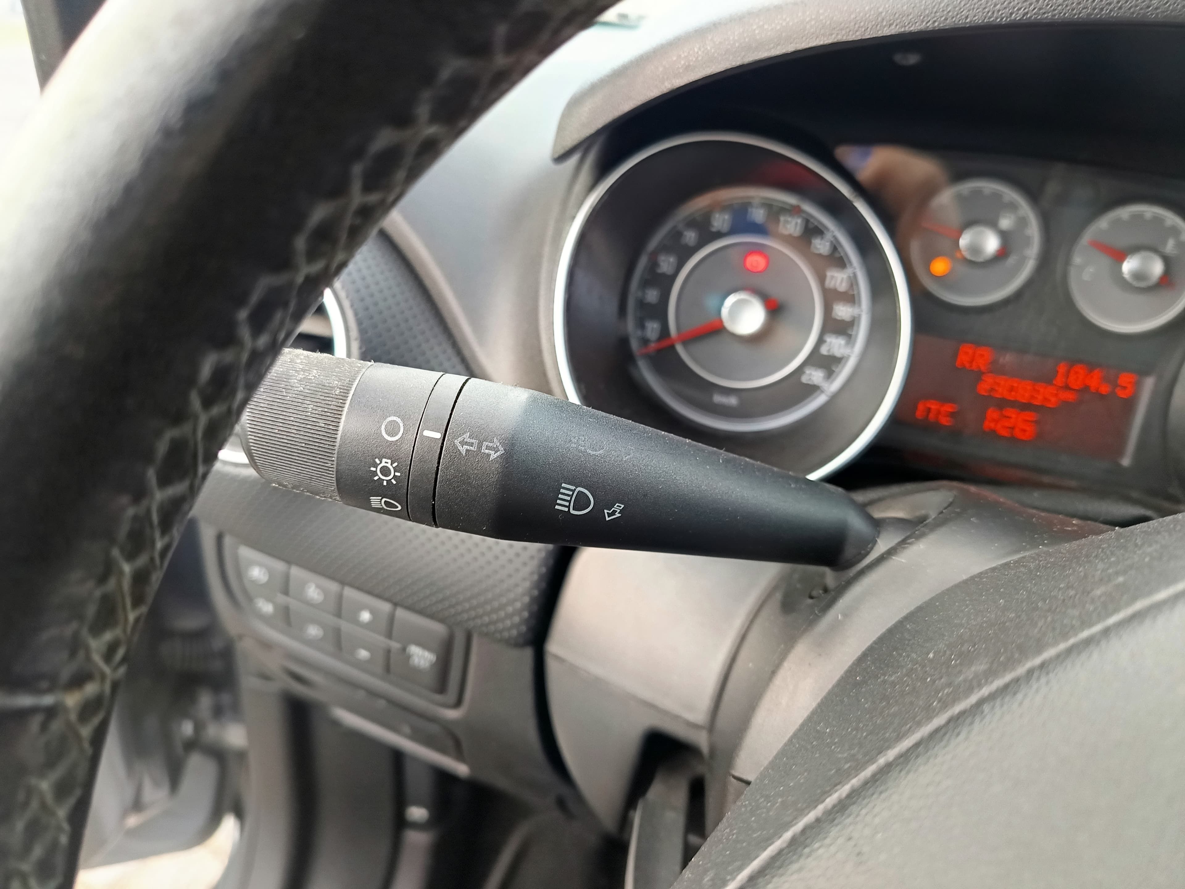 Fiat Punto — image 44
