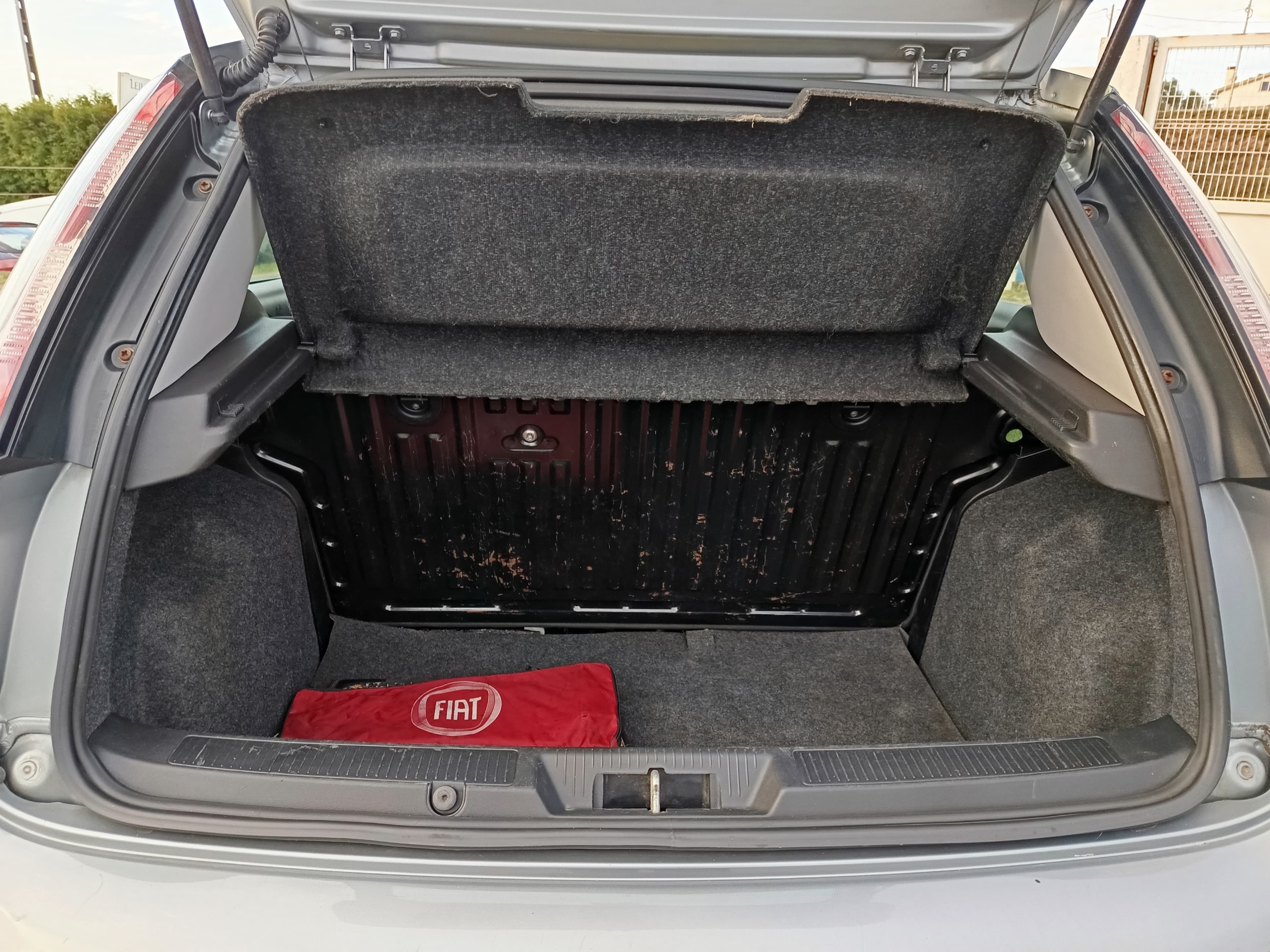 Fiat Punto — image 20